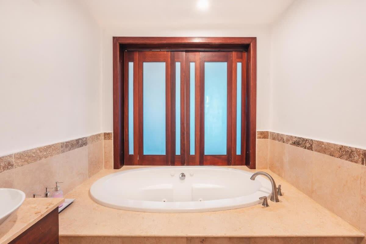 Amazing studio with beach view in Cap Cana, imagen 5