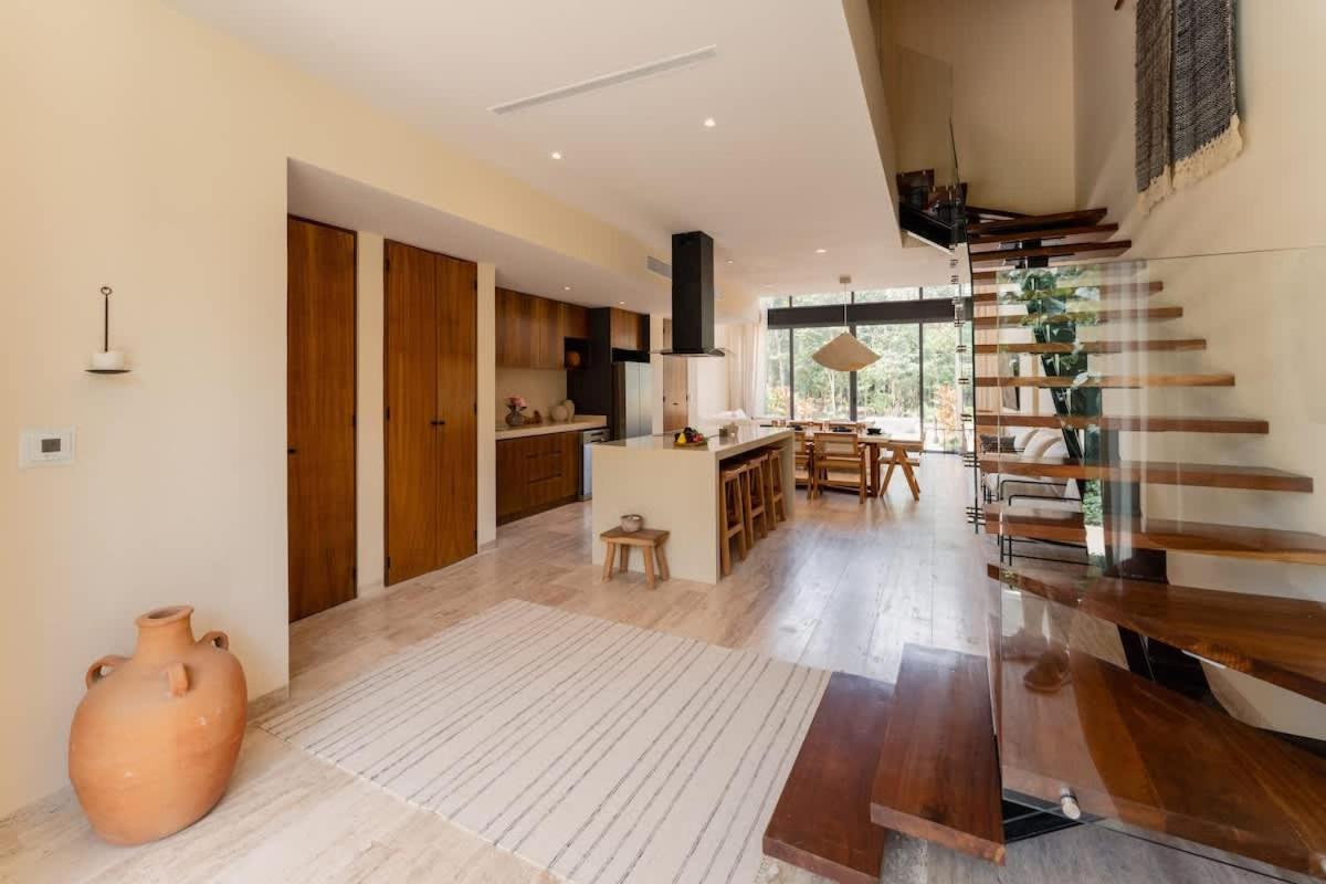 Private Oasis Mistiq, Rooftop Pool, Beach Shuttle, foto 11