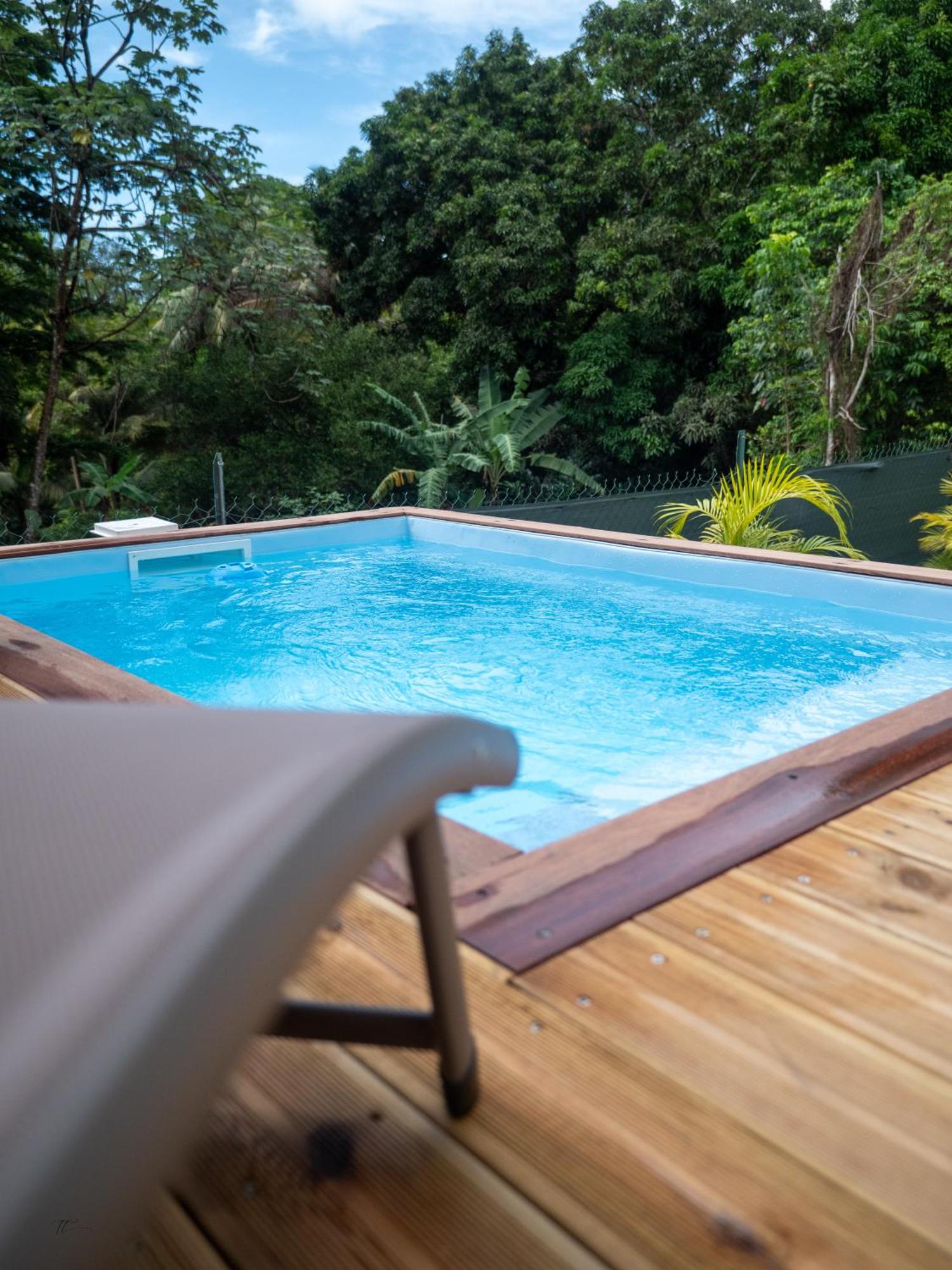 Bord de Rivière & Piscine Privée - TiKaz Twopikal