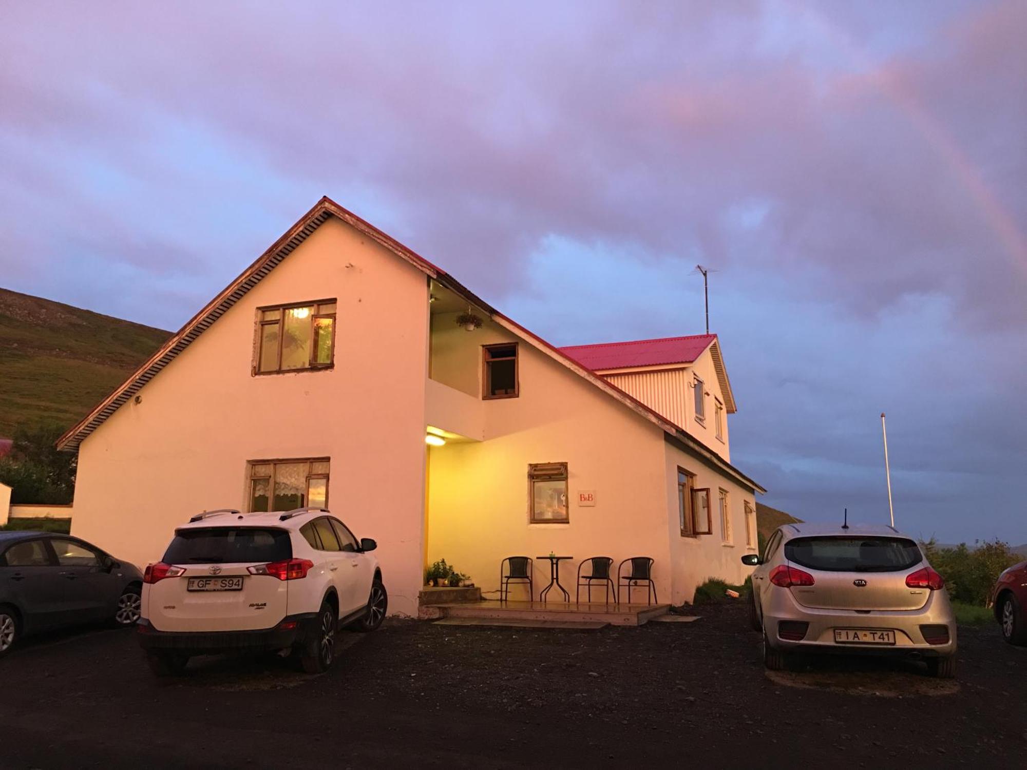 Ondolfsstadir Farm Bed & Breakfast