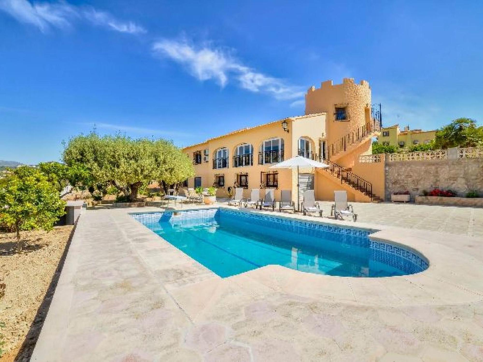 Holiday Home Villa Puchero - PlusHolidays by Interhome