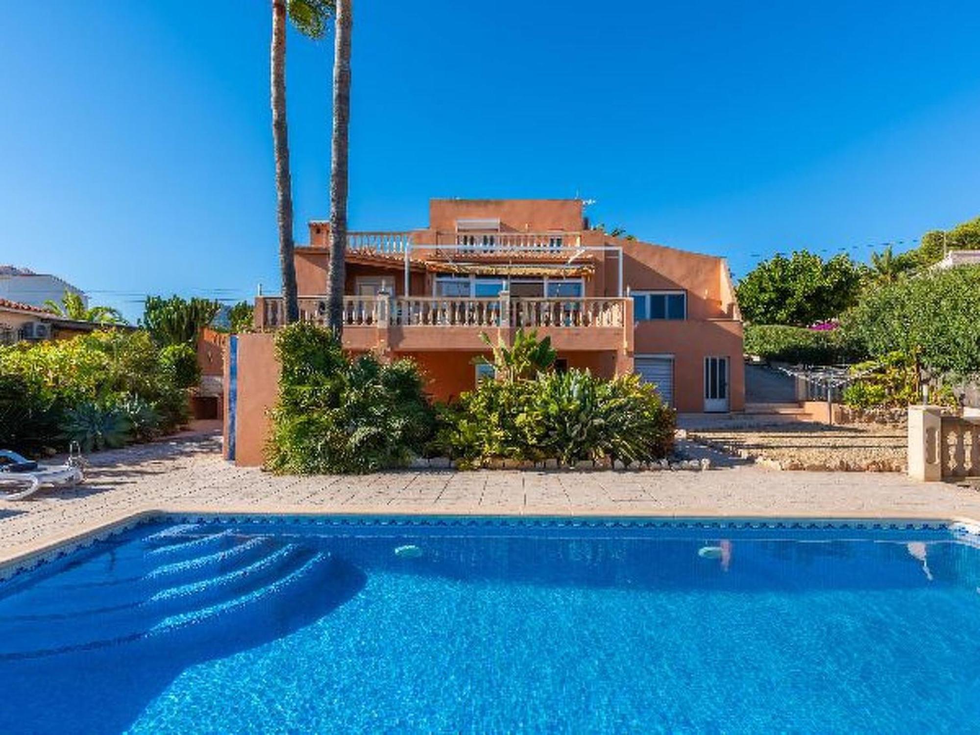 Holiday Home Villa Suenios - PlusHolidays by Interhome