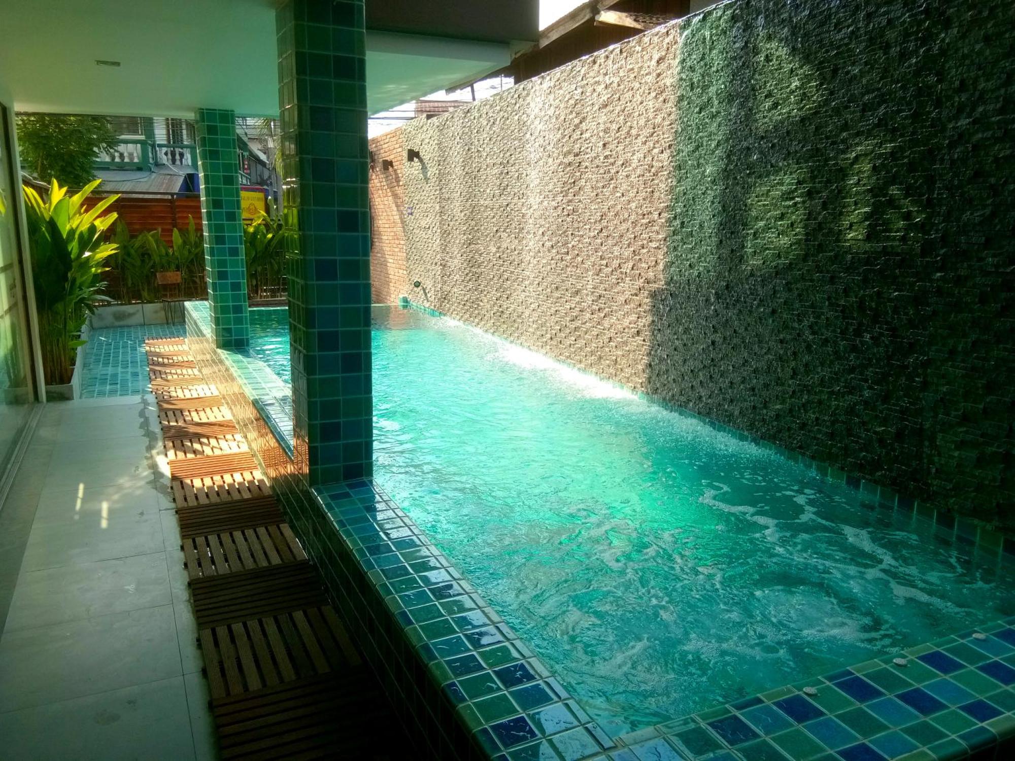 Hotel De Nara 4*