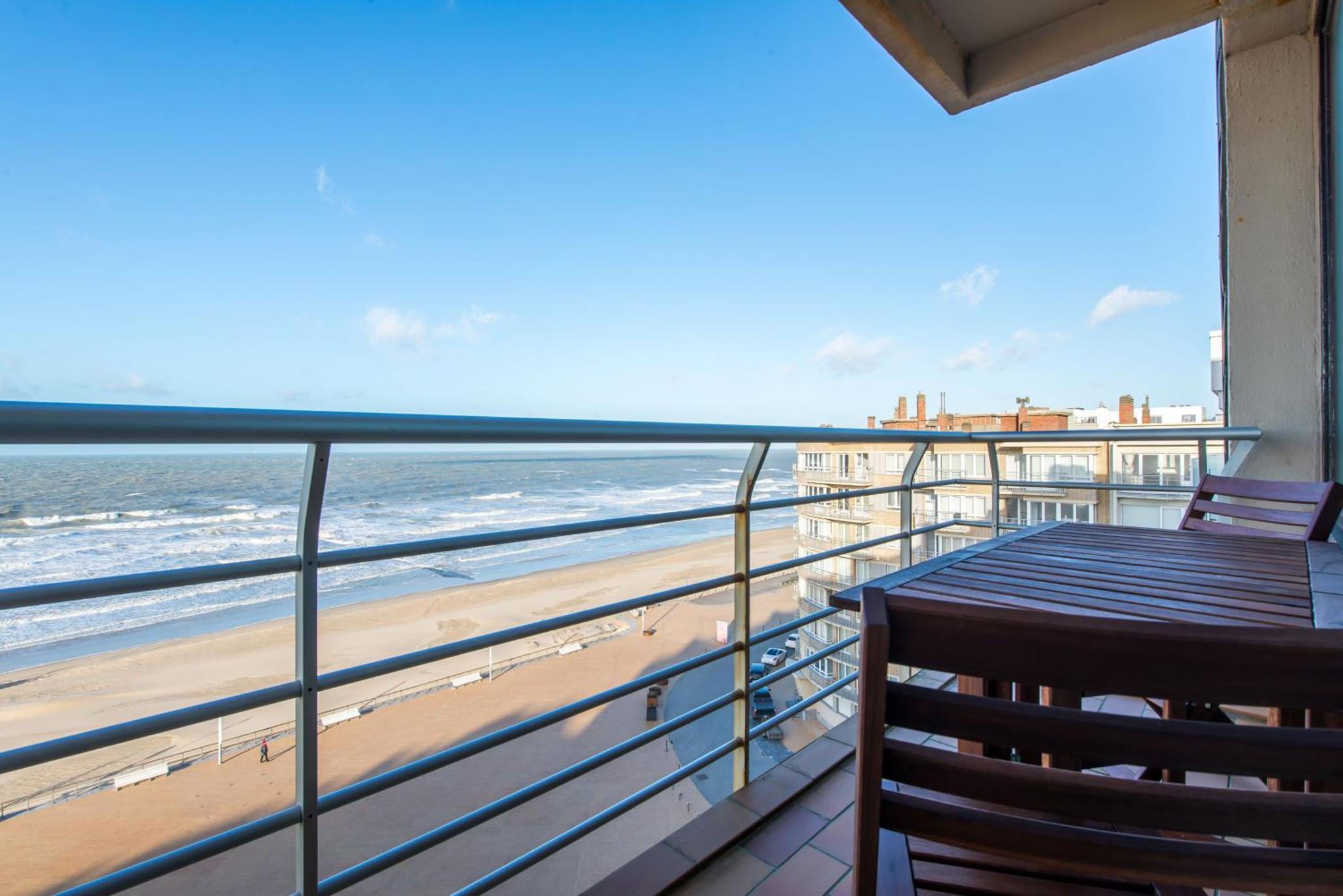 Cosy Studio with Sea View in Ostend