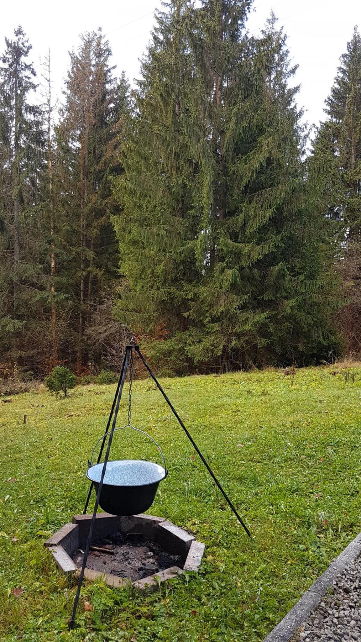 Krpácovo, Nízke Tatry - chata na kraji lesa