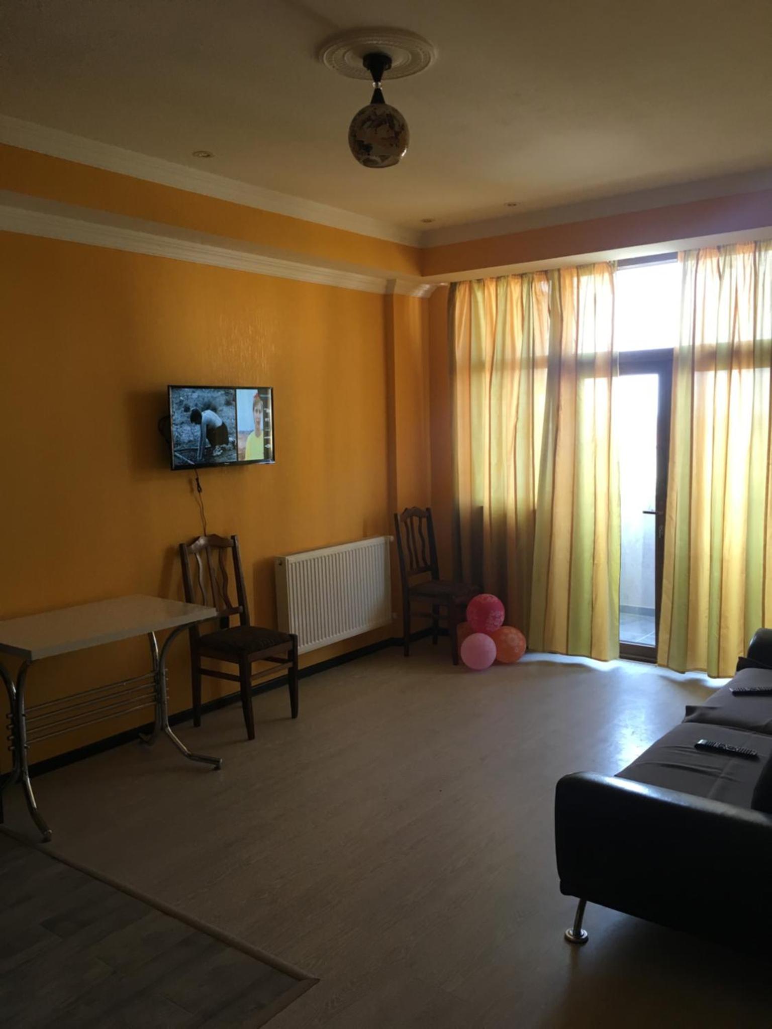 Homestay Apartment on Angisa Street