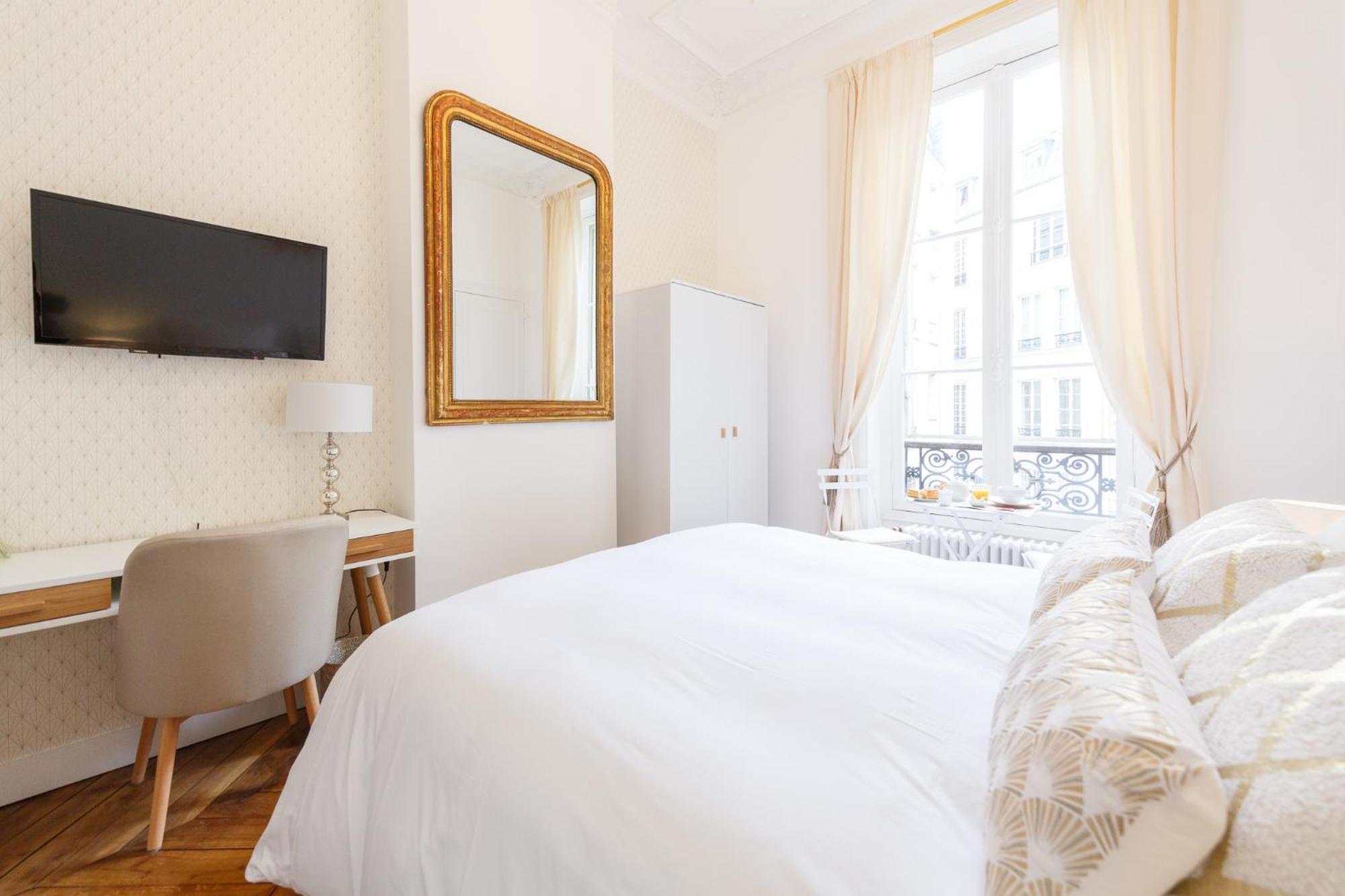 Maison de Lignières - Bed & Breakfast - Paris Quartier Champs-Elysées