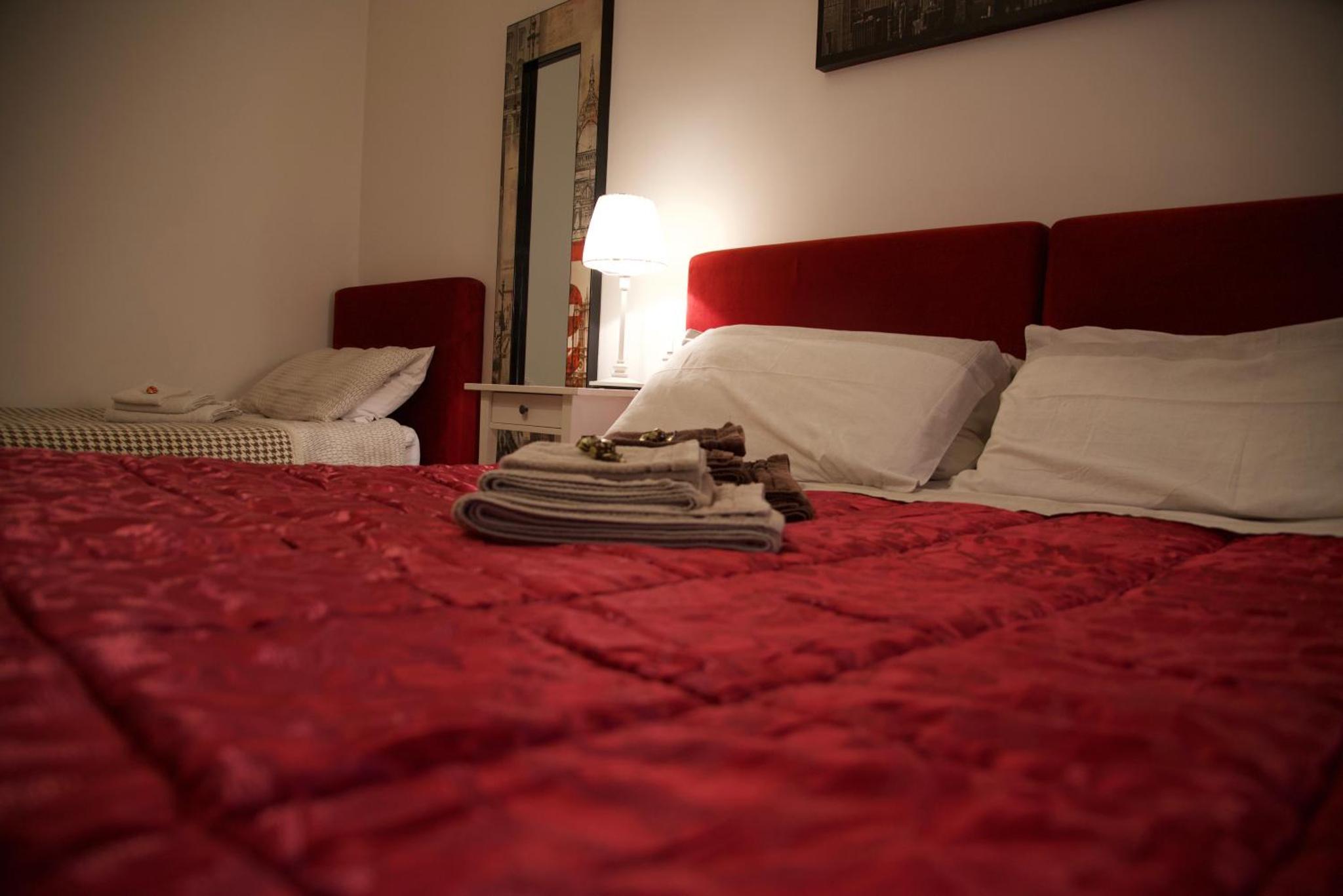 PORTAVENEZIA bed-room-apartment