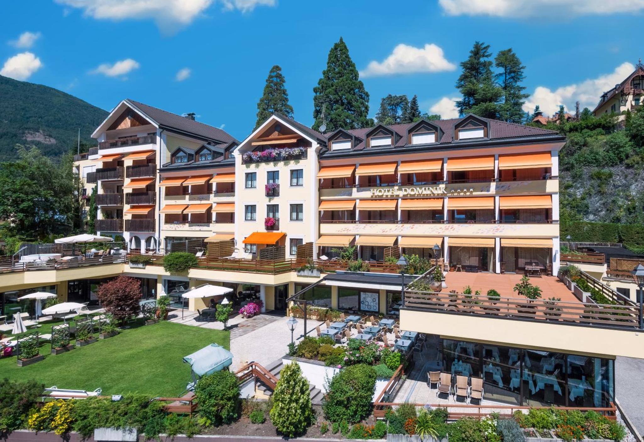 Alpine-City-Wellness Hotel Dominik