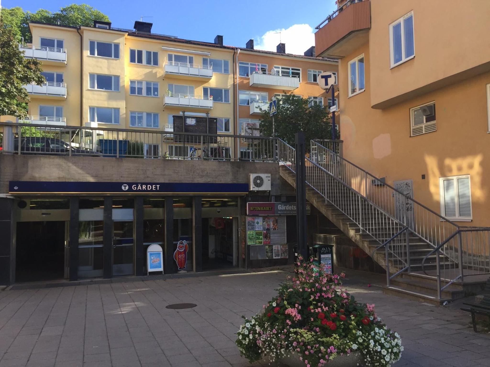 Central Stockholm with Free Airport Pickup