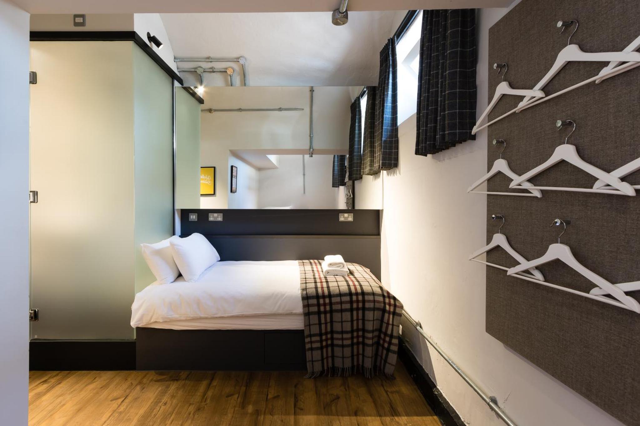 Code Pod Hostels - The Court