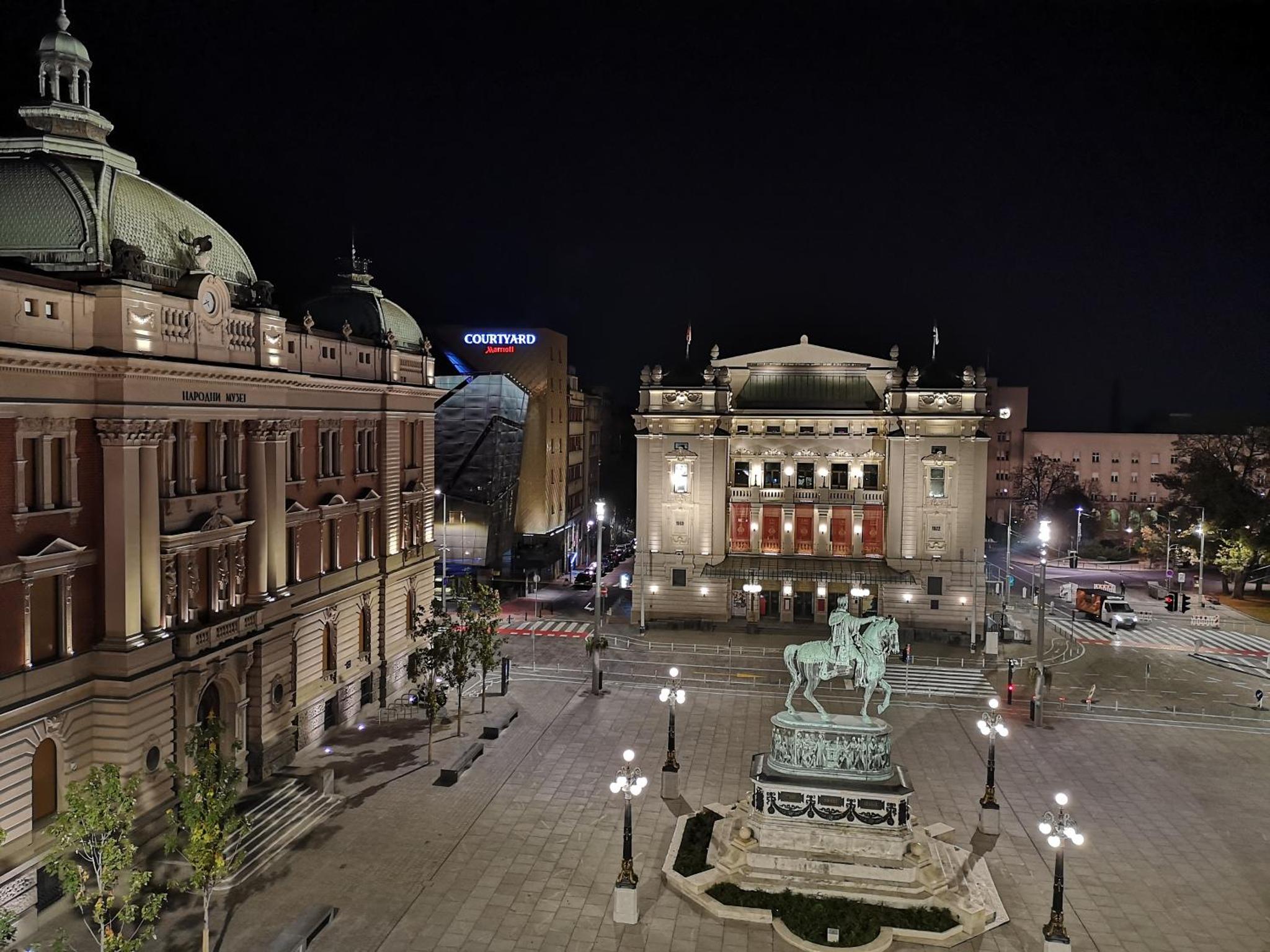 Five Points Square – City Center