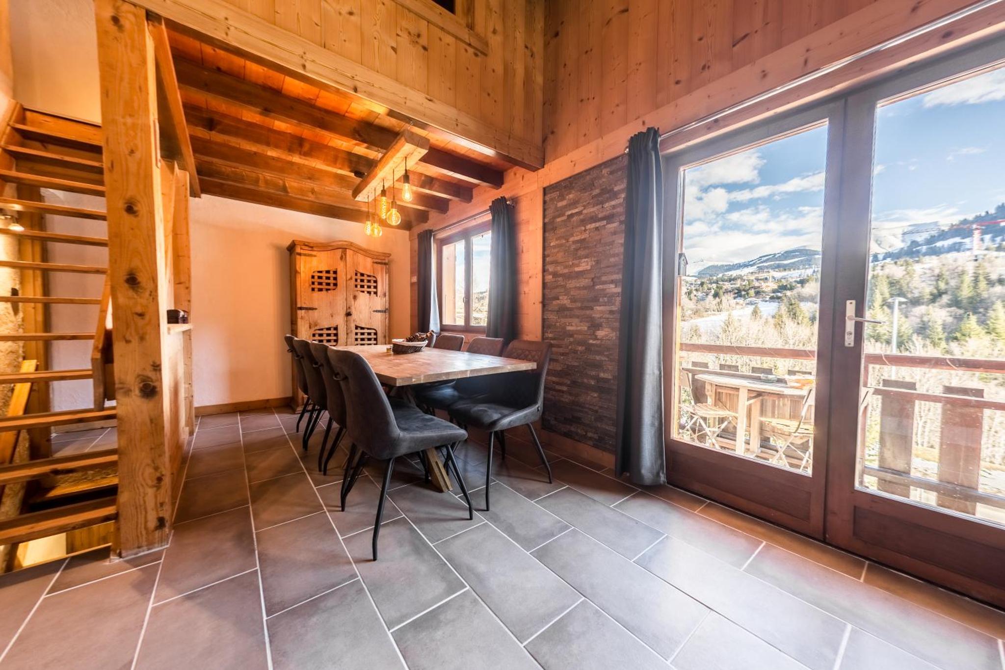 Close To the Village - Chalet 4 Bedrooms, Mont-Blanc View
