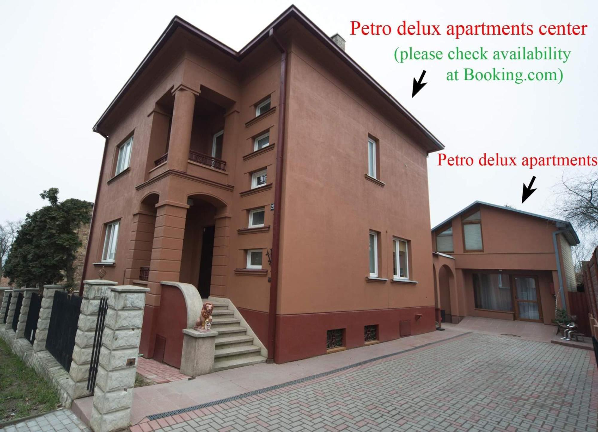 Petro delux apartments