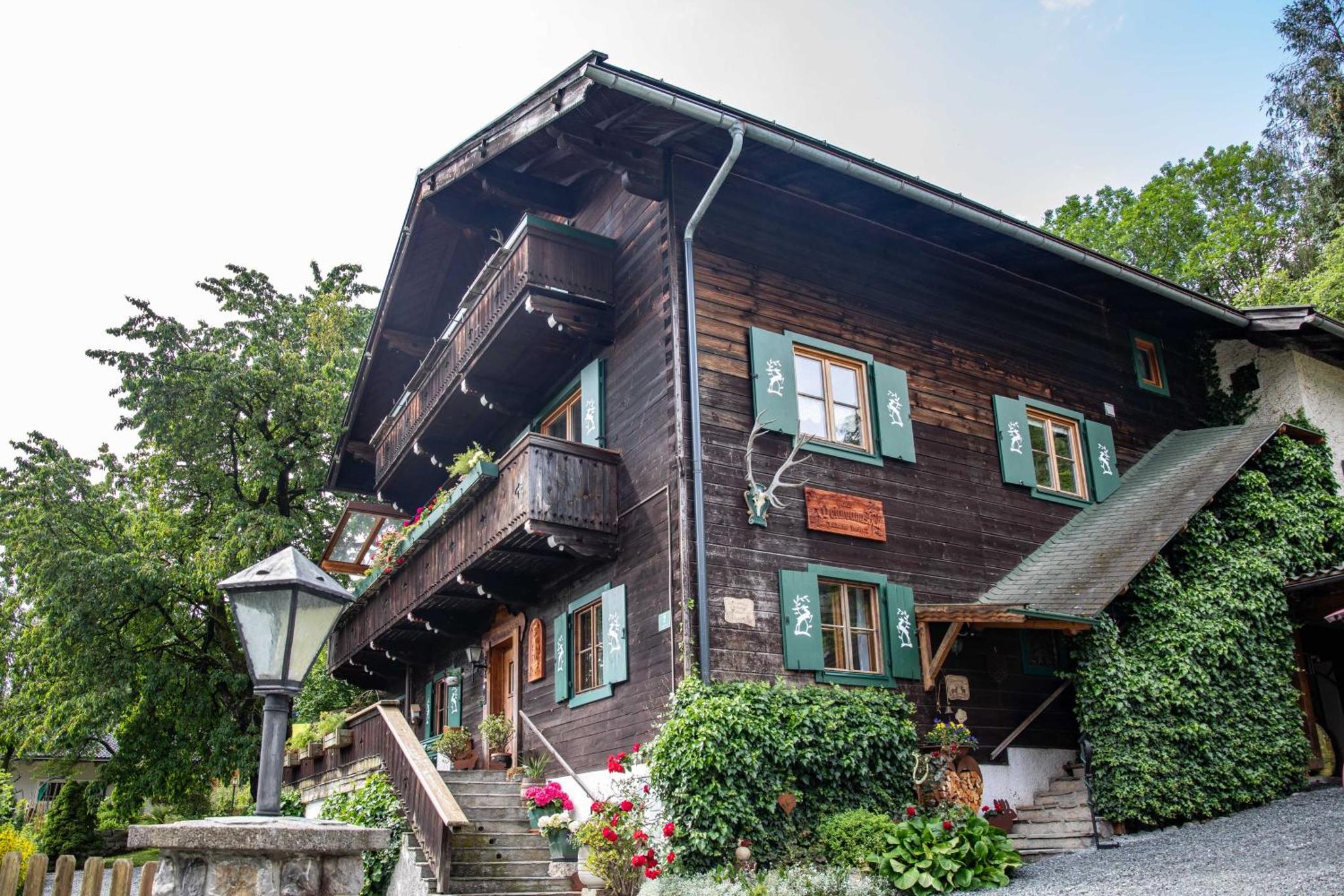 Haus Weidmannsheil - Wohnen im romantischen Forsthaus