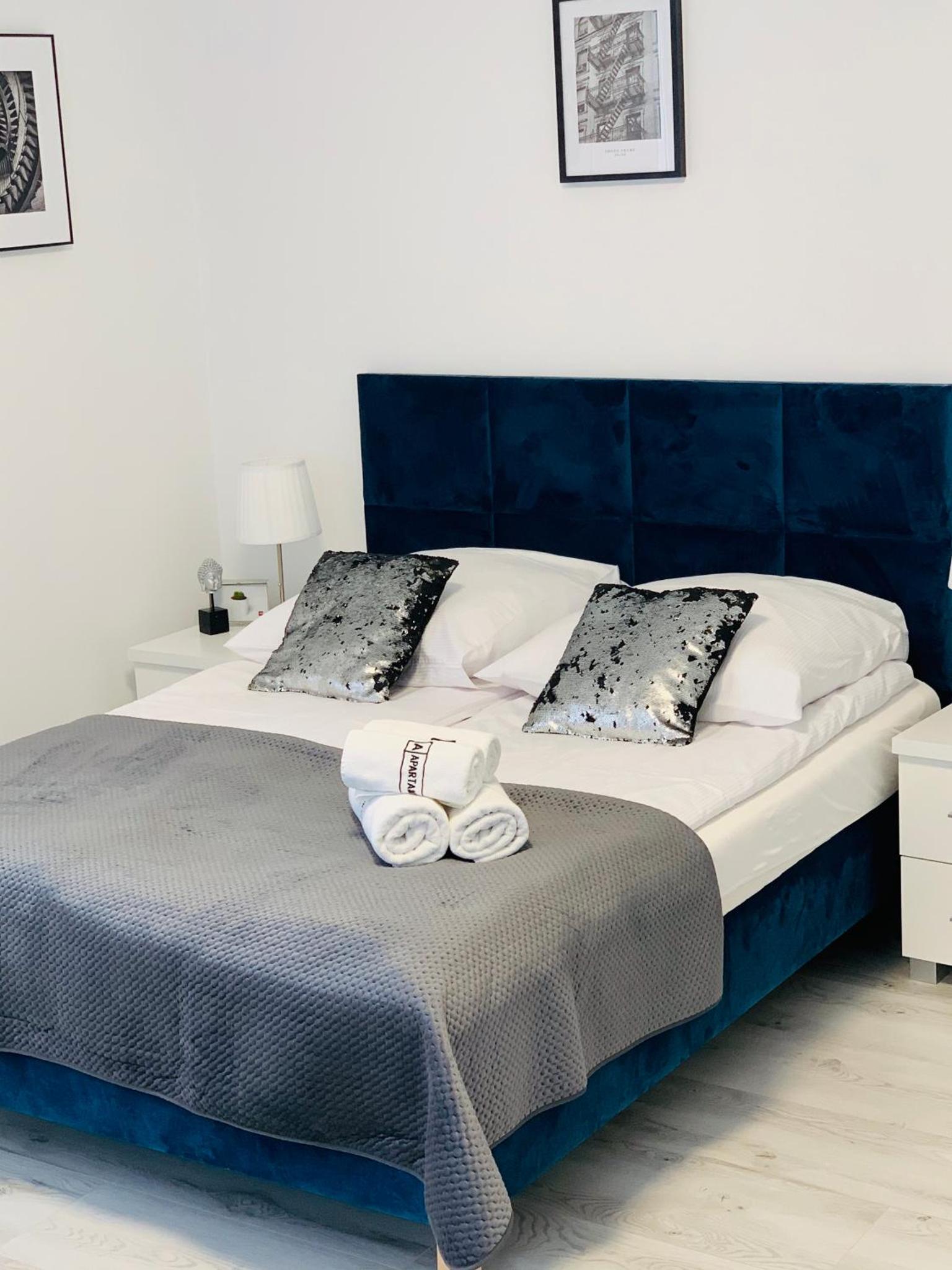 Apartament Walczaka 22 MIEJSCE PARKINGOWE