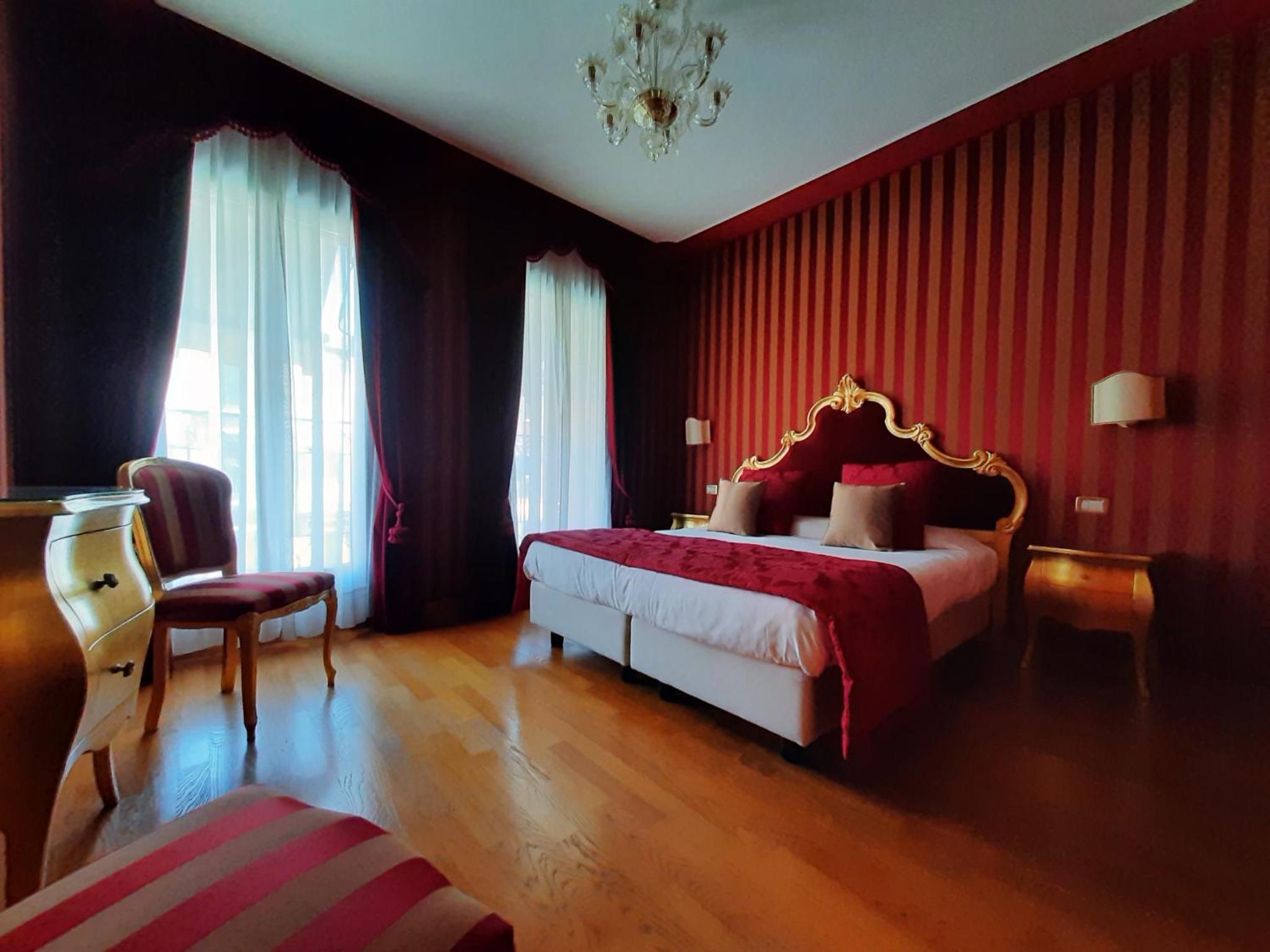 Murano Palace Bed & Breakfast