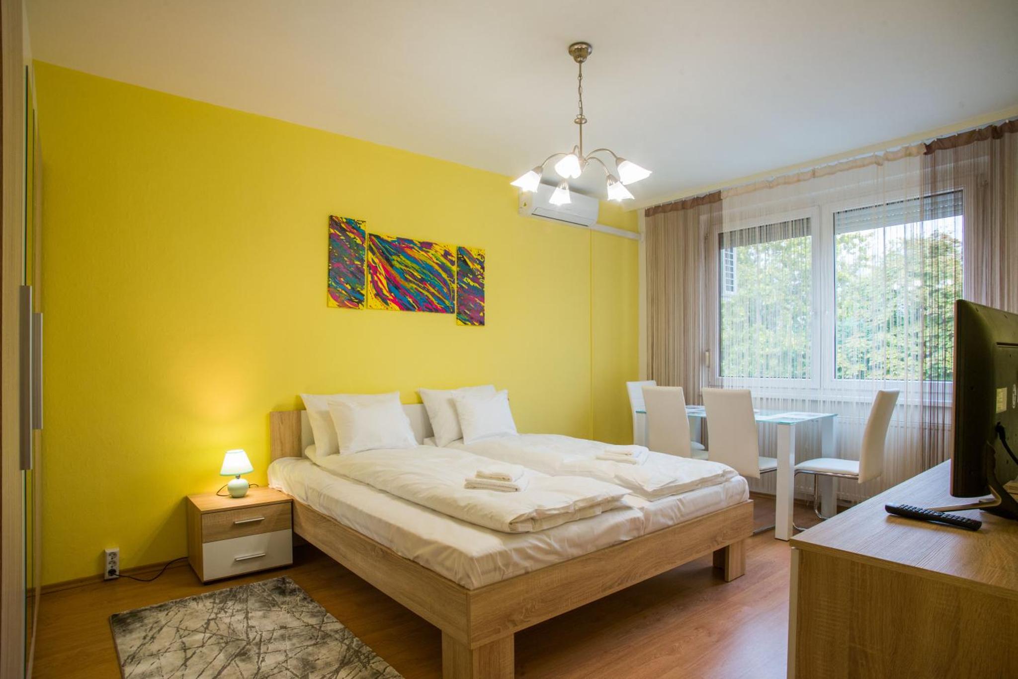 Otthon-Laksz Apartman