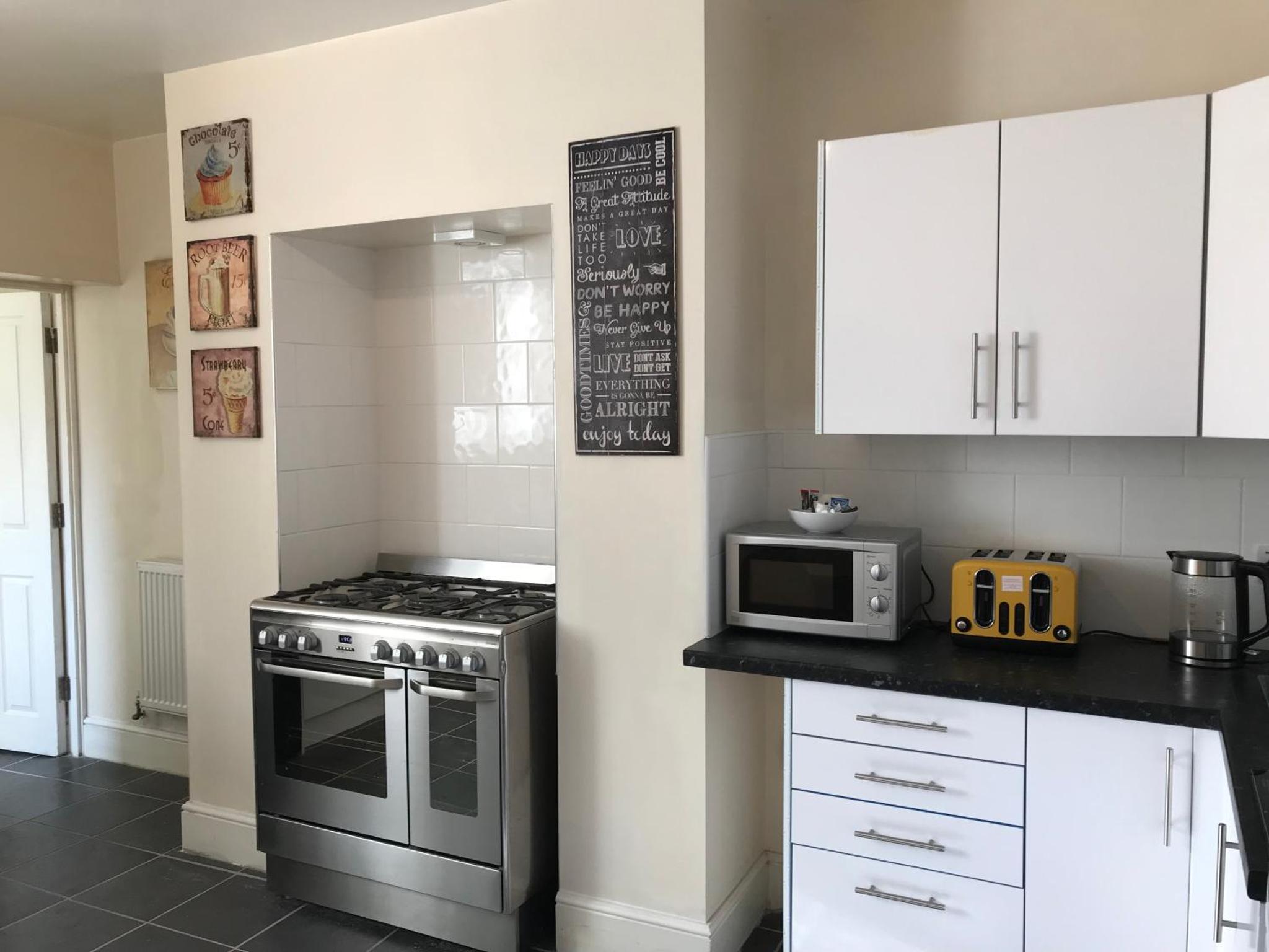 Welcoming spacious 2-bedroom house in St Helens