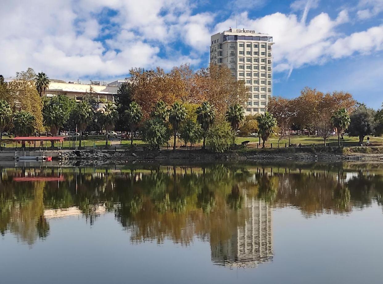 Turkmen Riverside Hotel