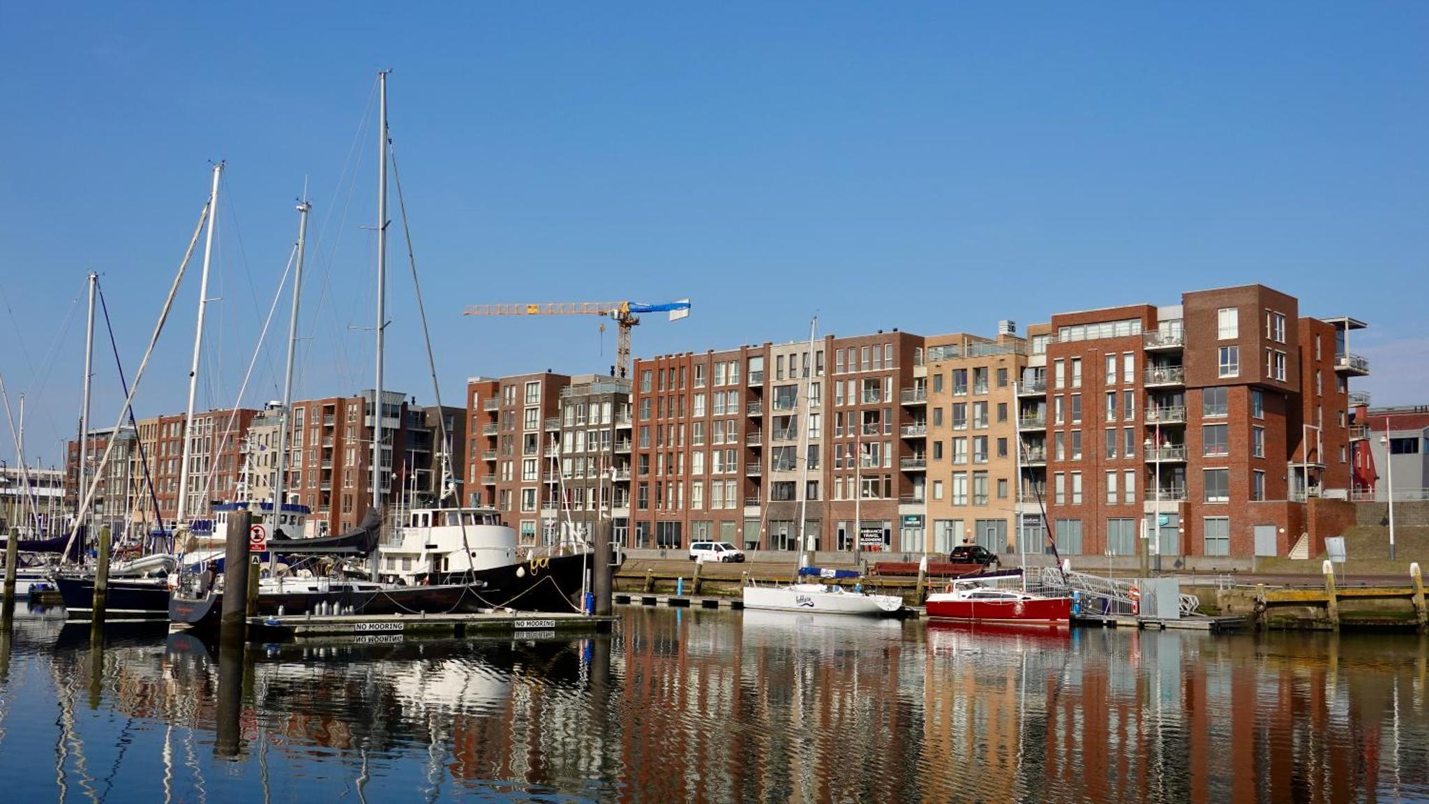 BizStay Harbour Scheveningen Apartments