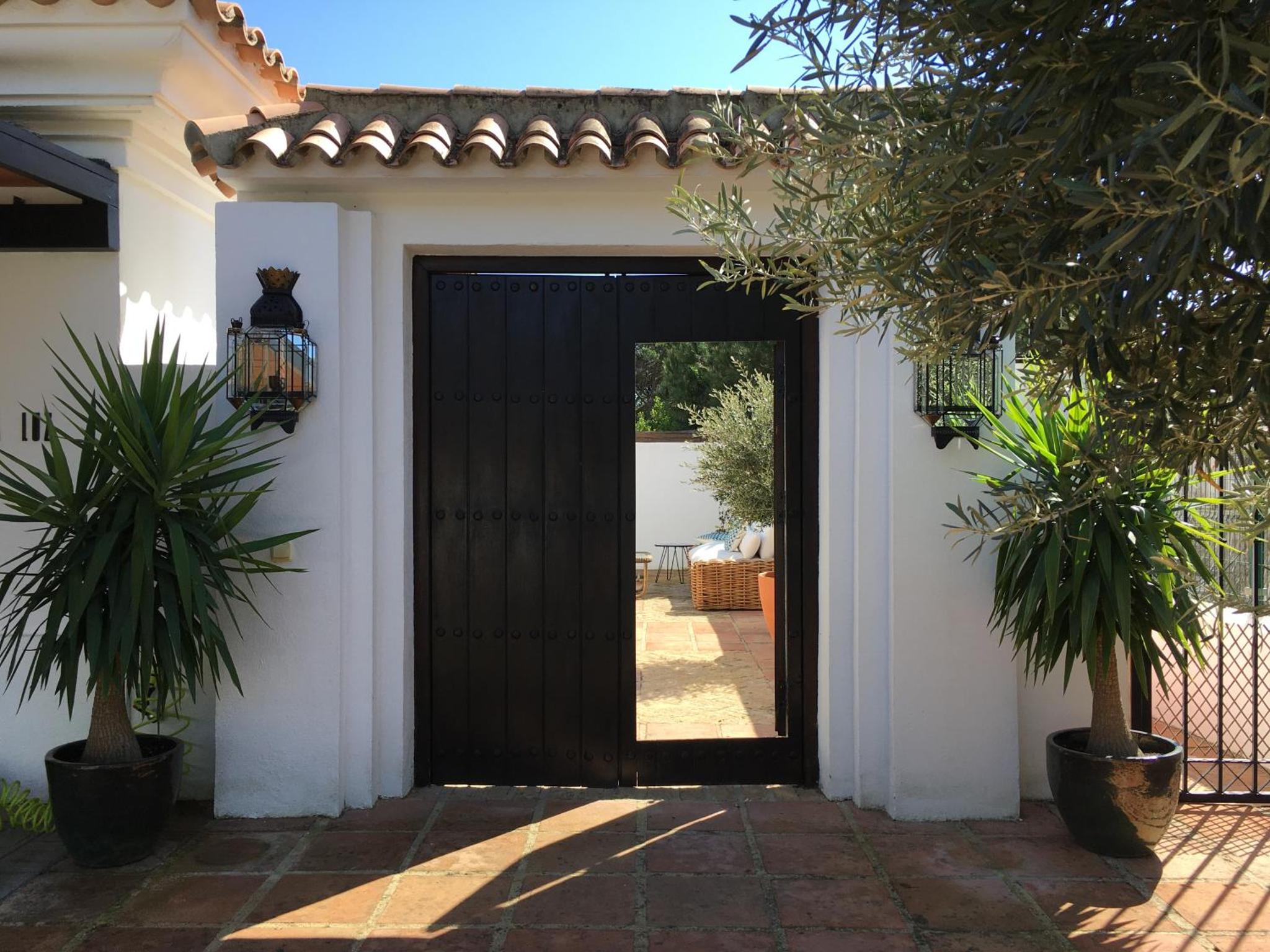 VILLA DE LA LUZ Luxury Guesthouse