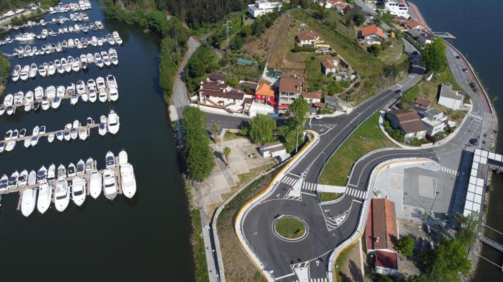 Red House Douro River Marina