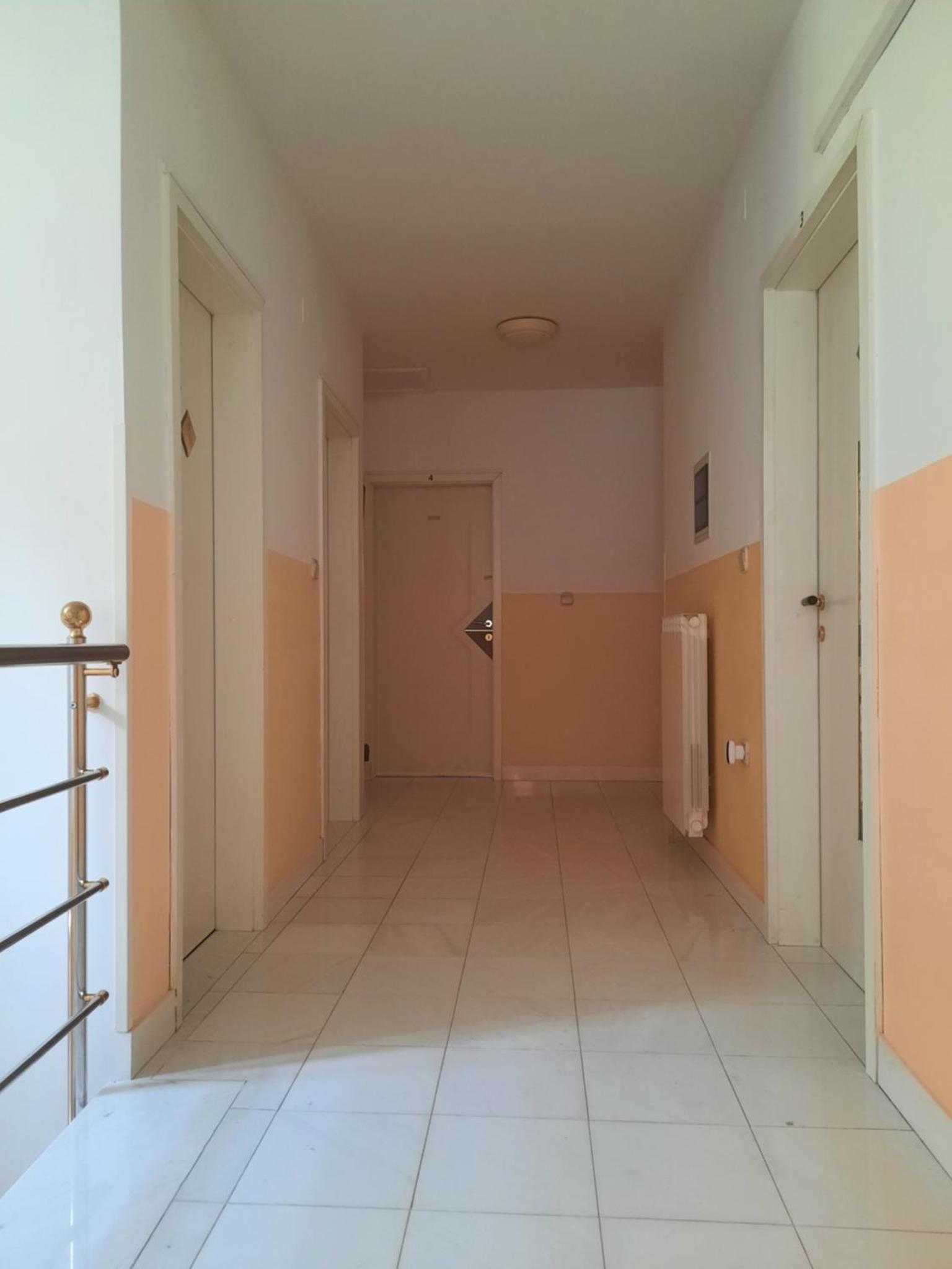 Rooms & Apartment Cehovin