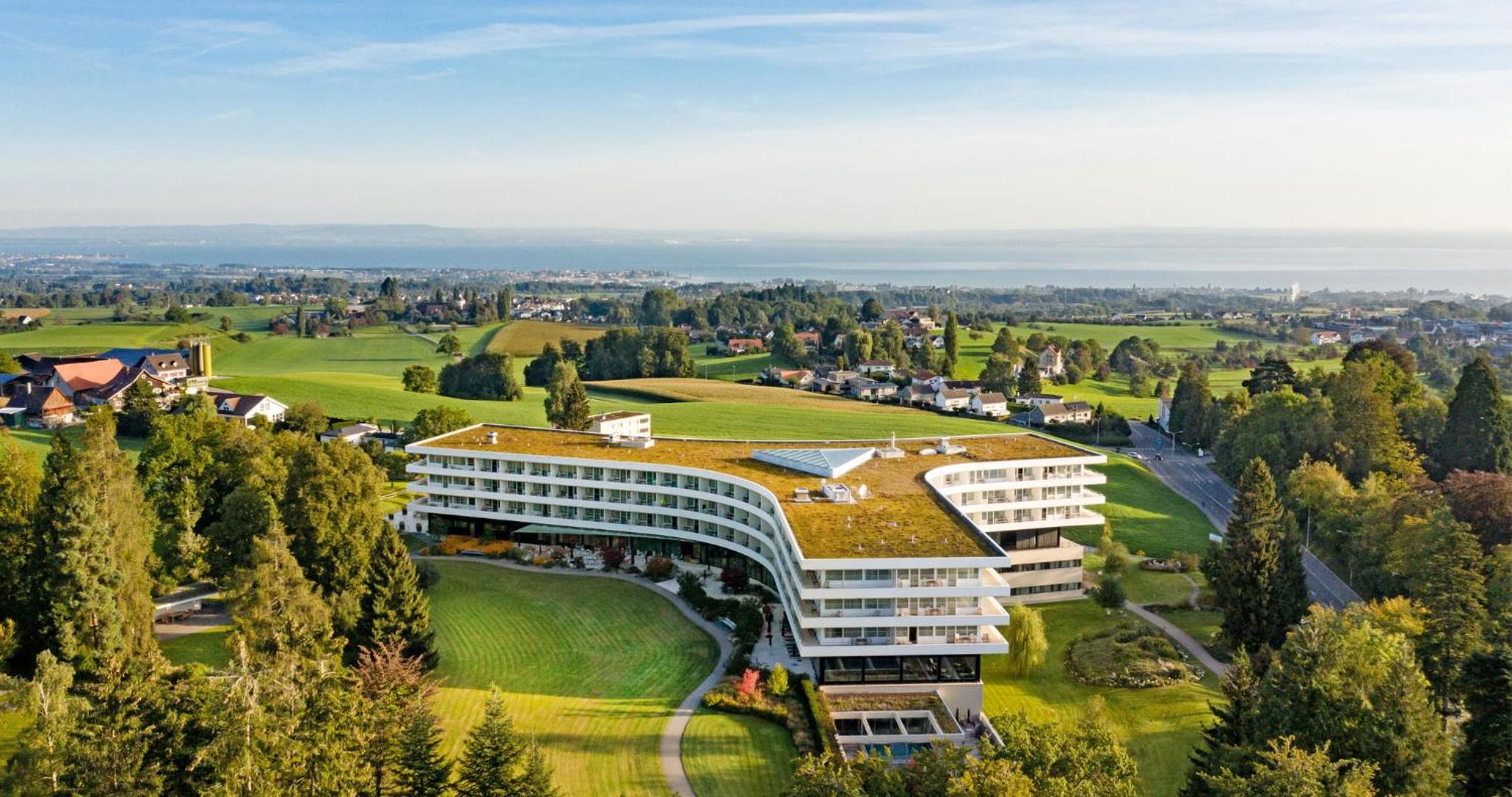 Oberwaid - Das Hotel. Die Klinik