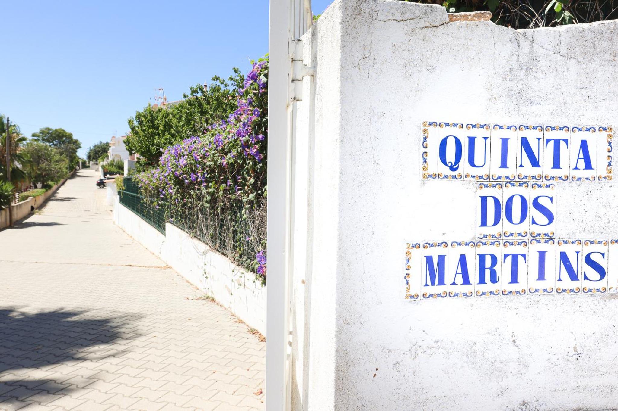 Apart Quinta dos Martins - swimming pool - BY BEDZY