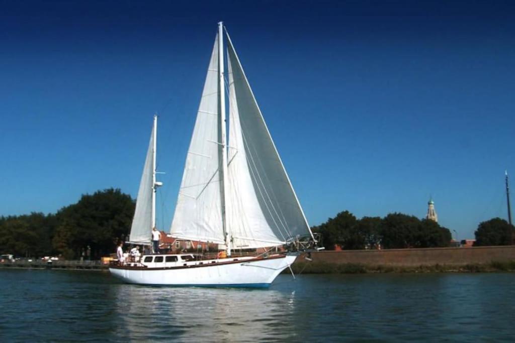 Classic sailing ship in center of Enkhuizen