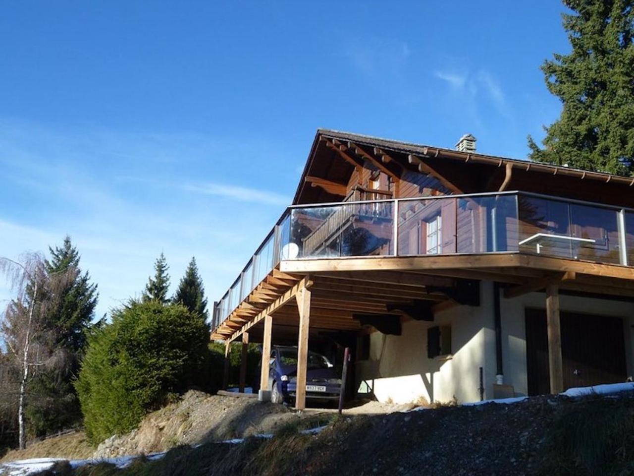 Chalet Traditionnel Avec Jacuzzi Exterieur