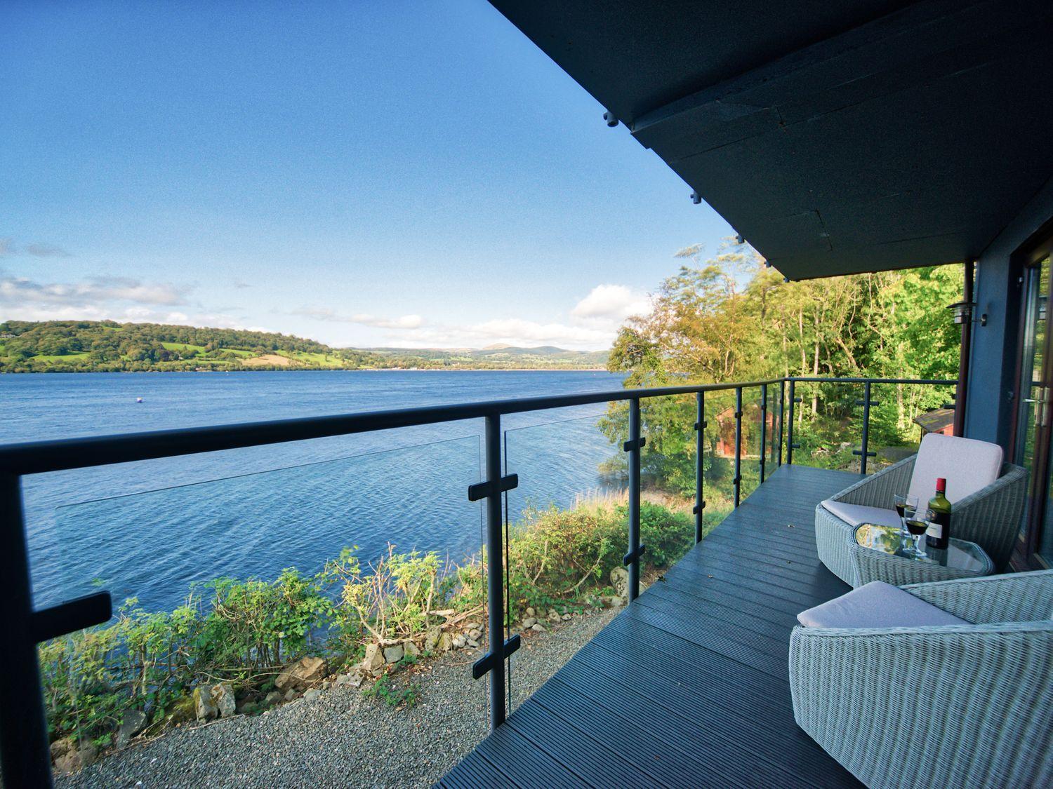 Tegid Lakeside - Bala Lake