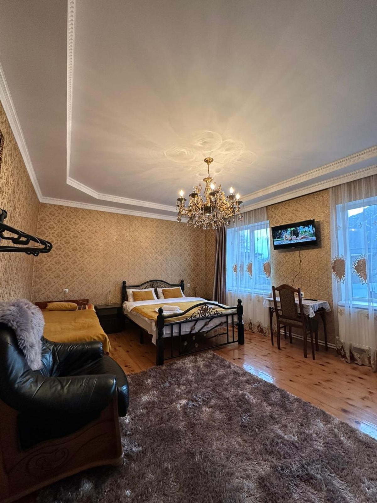 Guest House Elguja Qushashvili