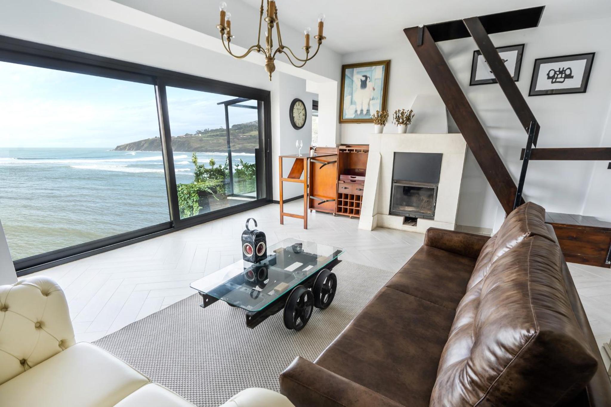 Mundaka Beachfront House