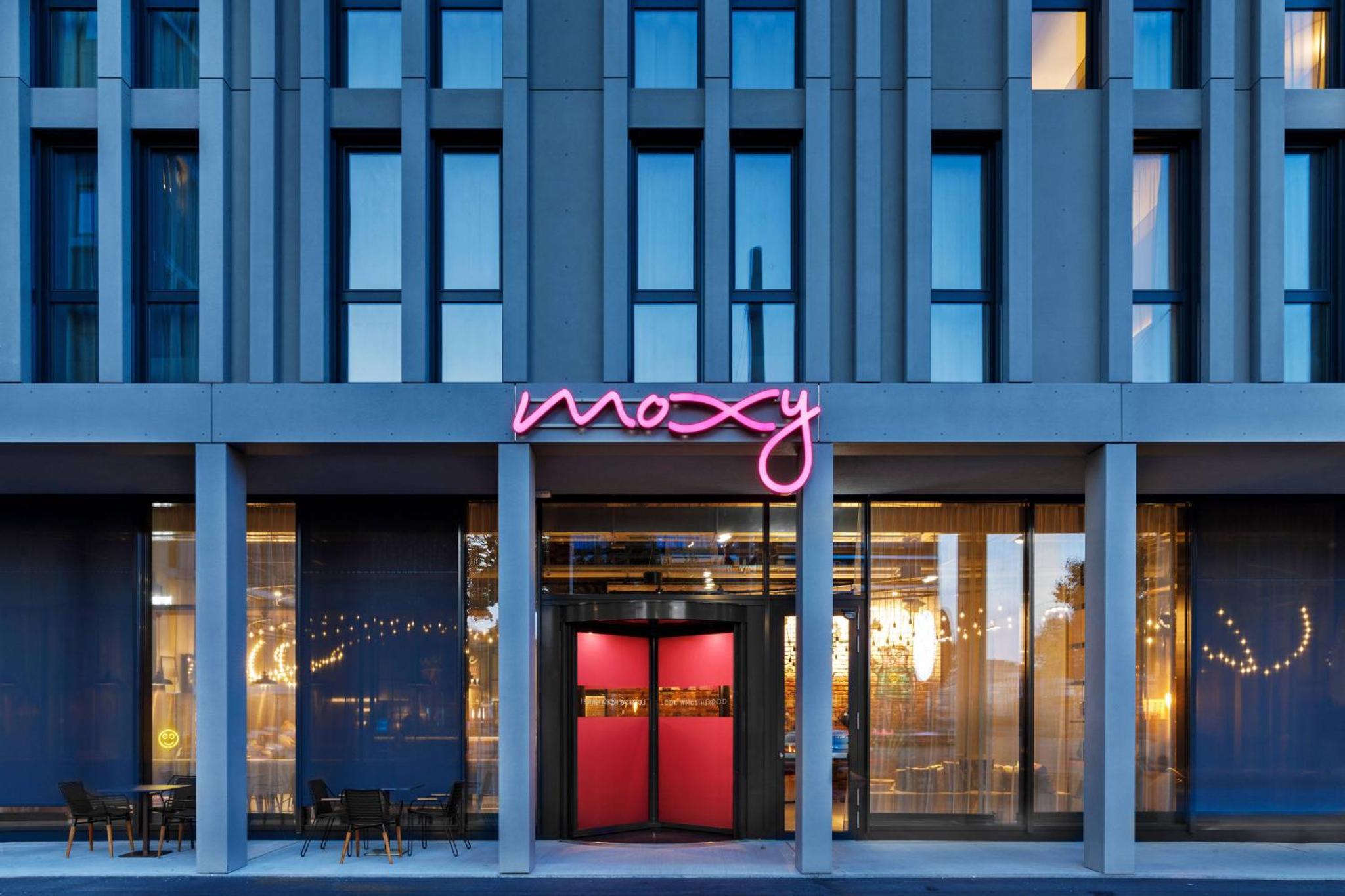 Moxy Bern Expo