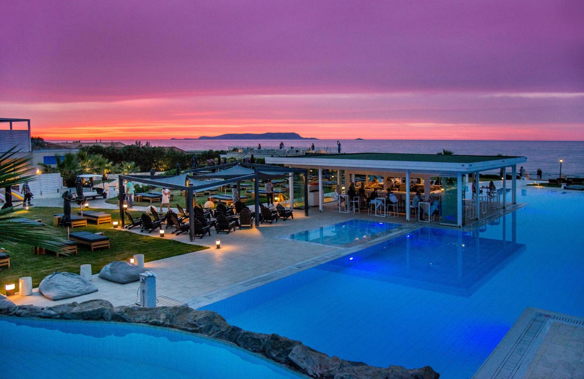 Insula Alba Sea Side Resort & Spa