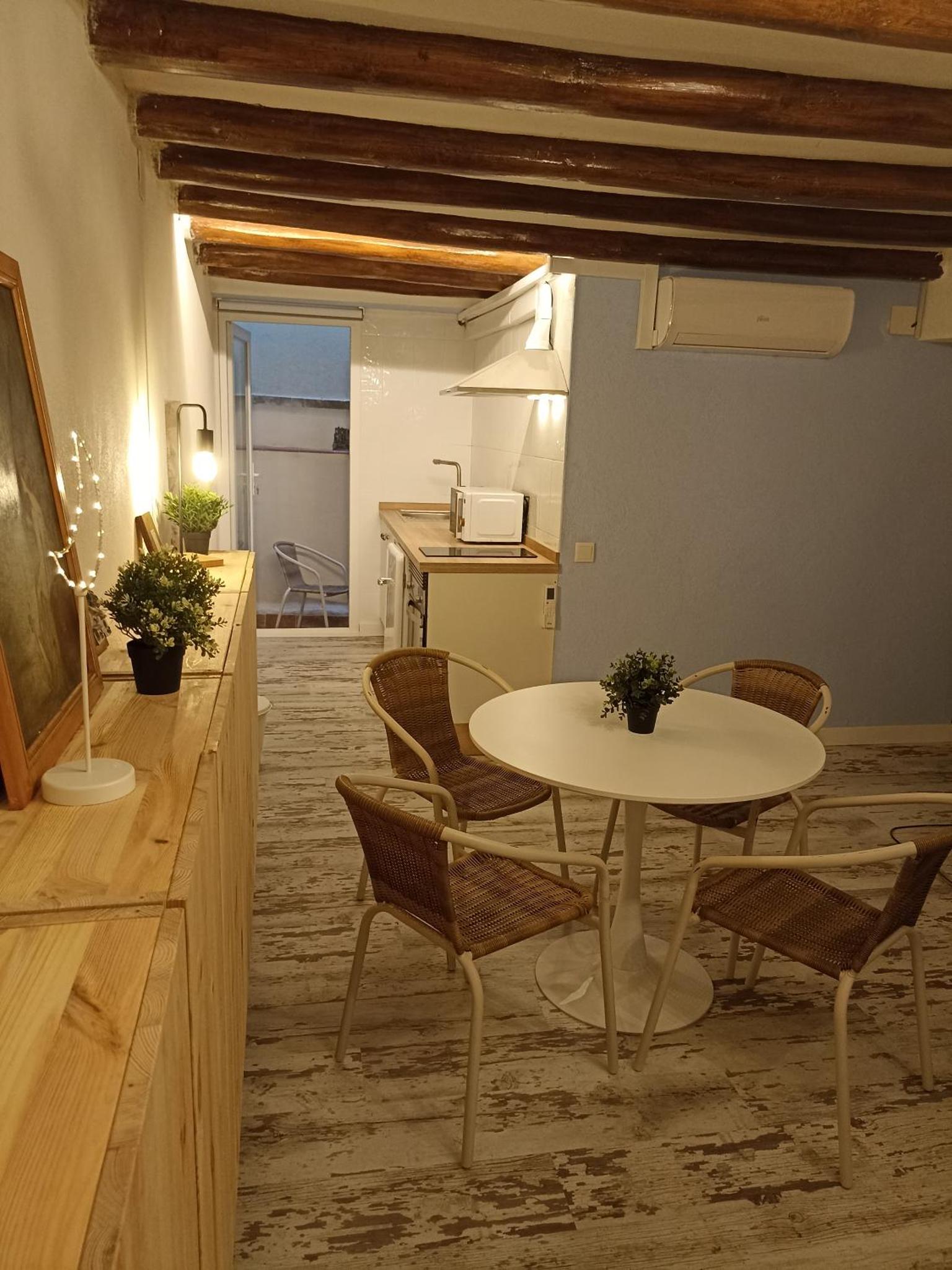 Petra apartments -Old City with terrace and barbecue-