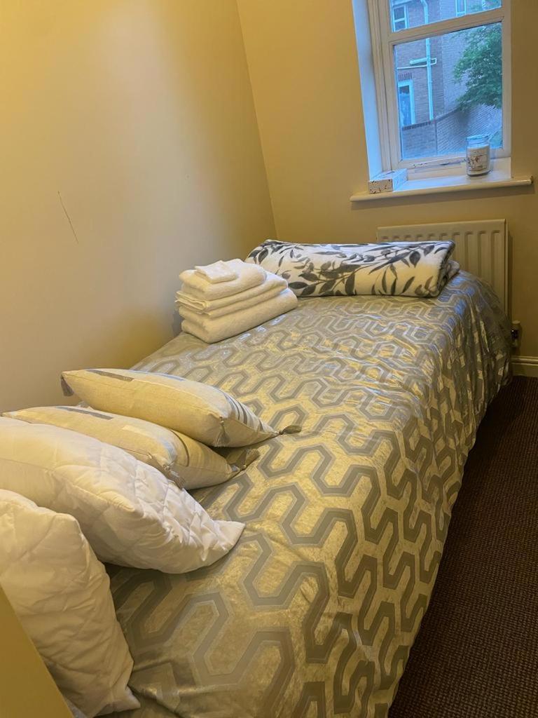 Lovely 3 Bed Short Stay