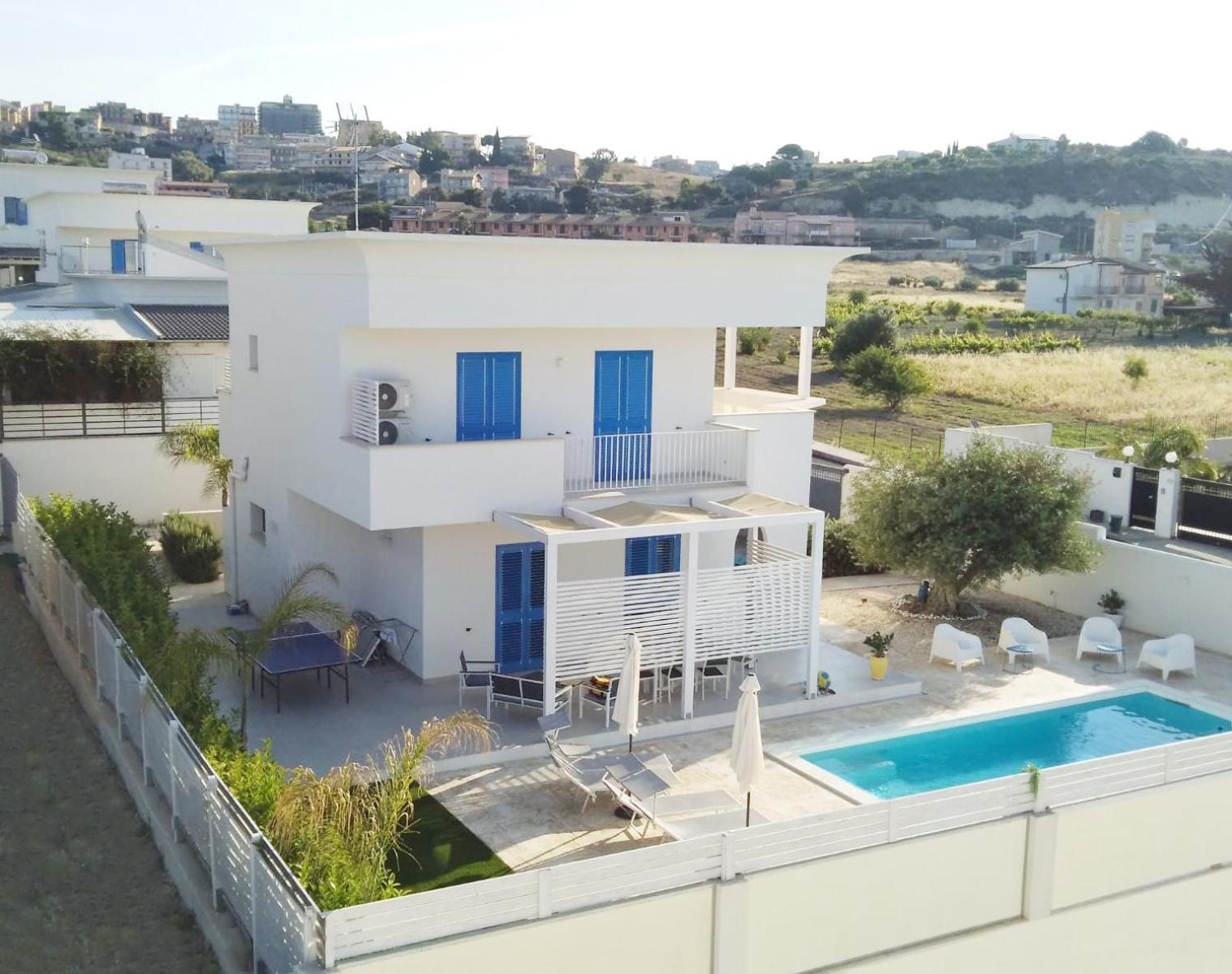 White Wall luxury rooms Scala dei turchi