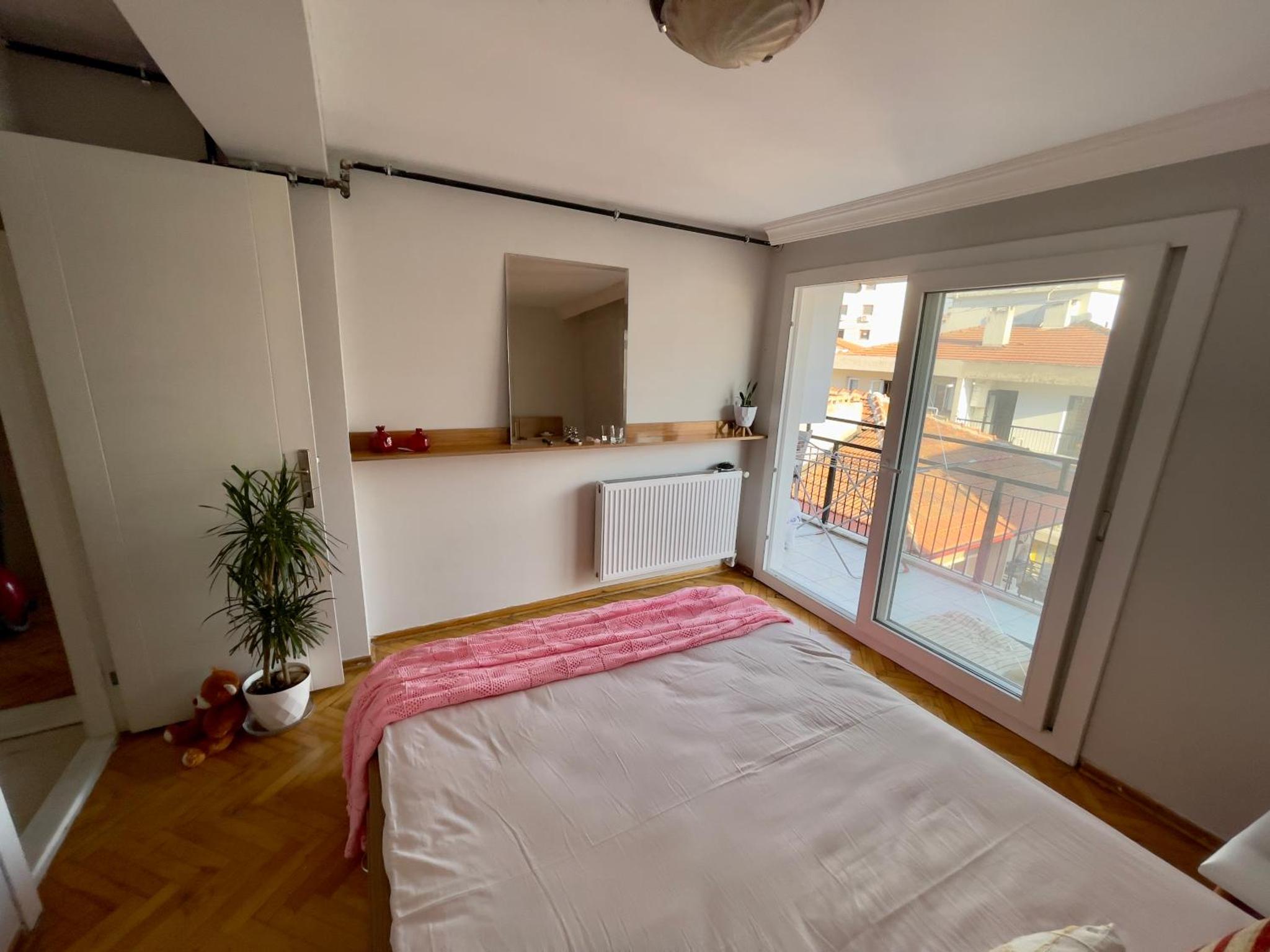 Central Izmir Delight: Cozy Alsancak Apartment