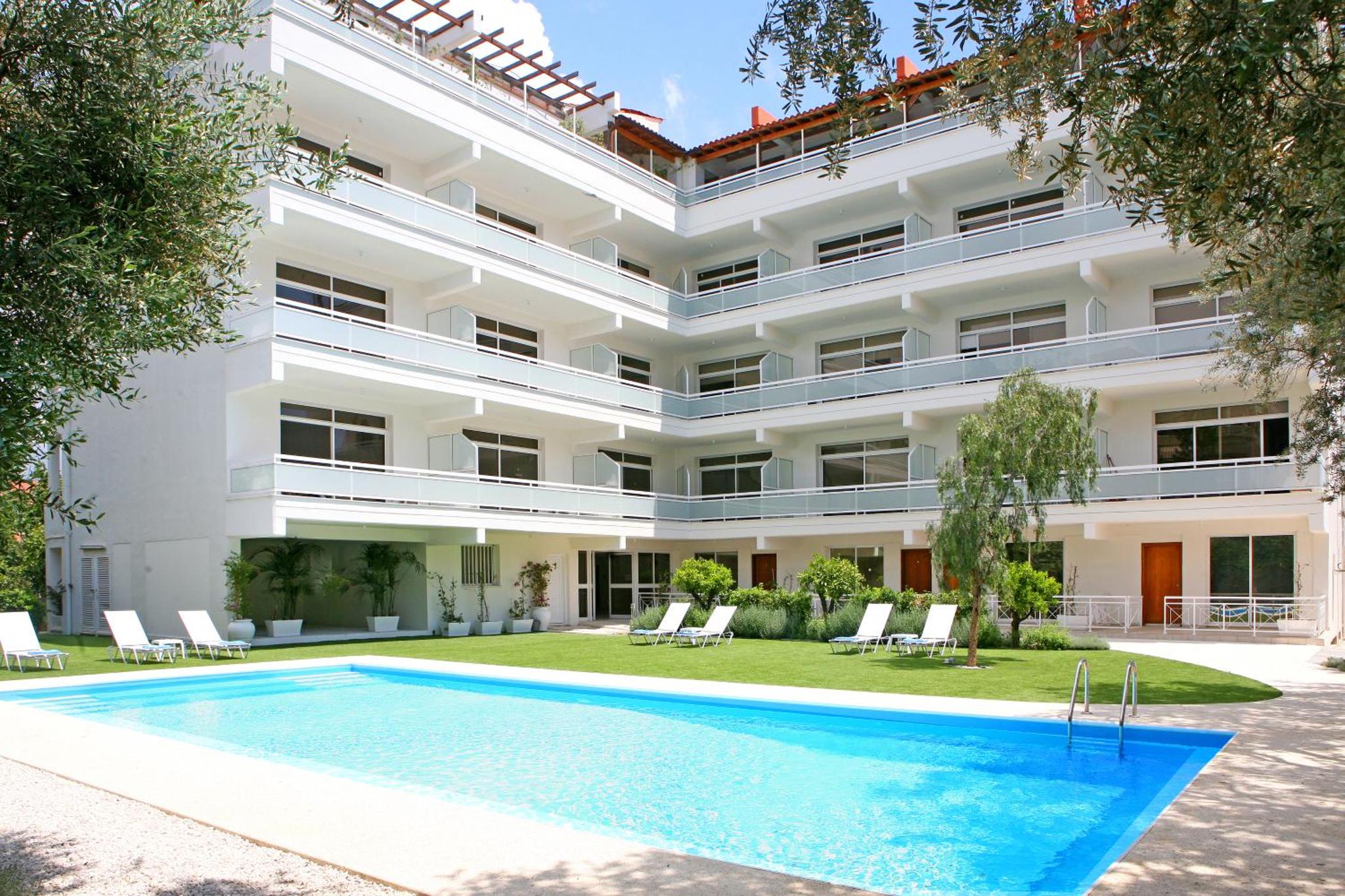 Corina Suites and Apartments