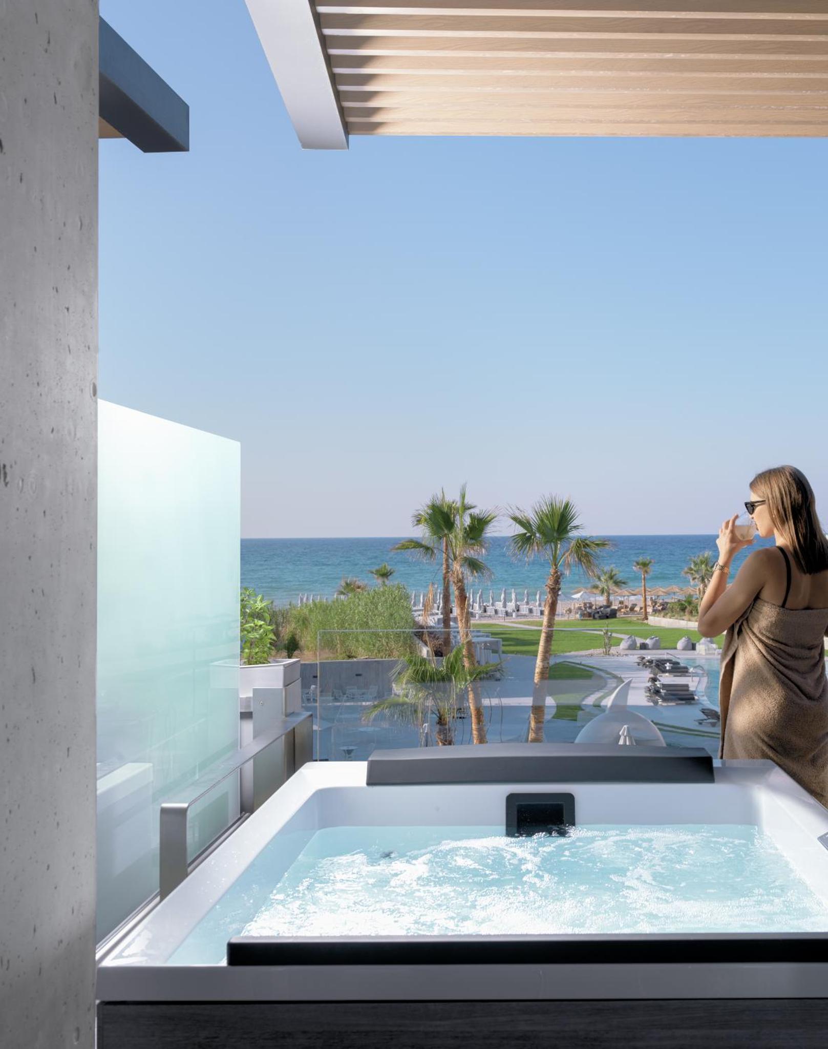 Nautilux Rethymno by Mage Hotels