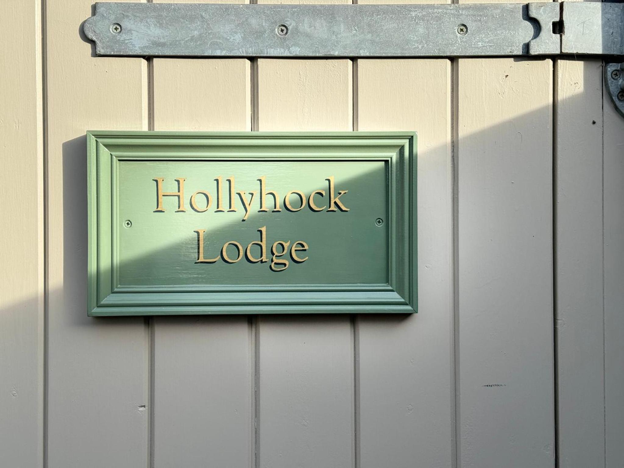Hollyhock Lodge