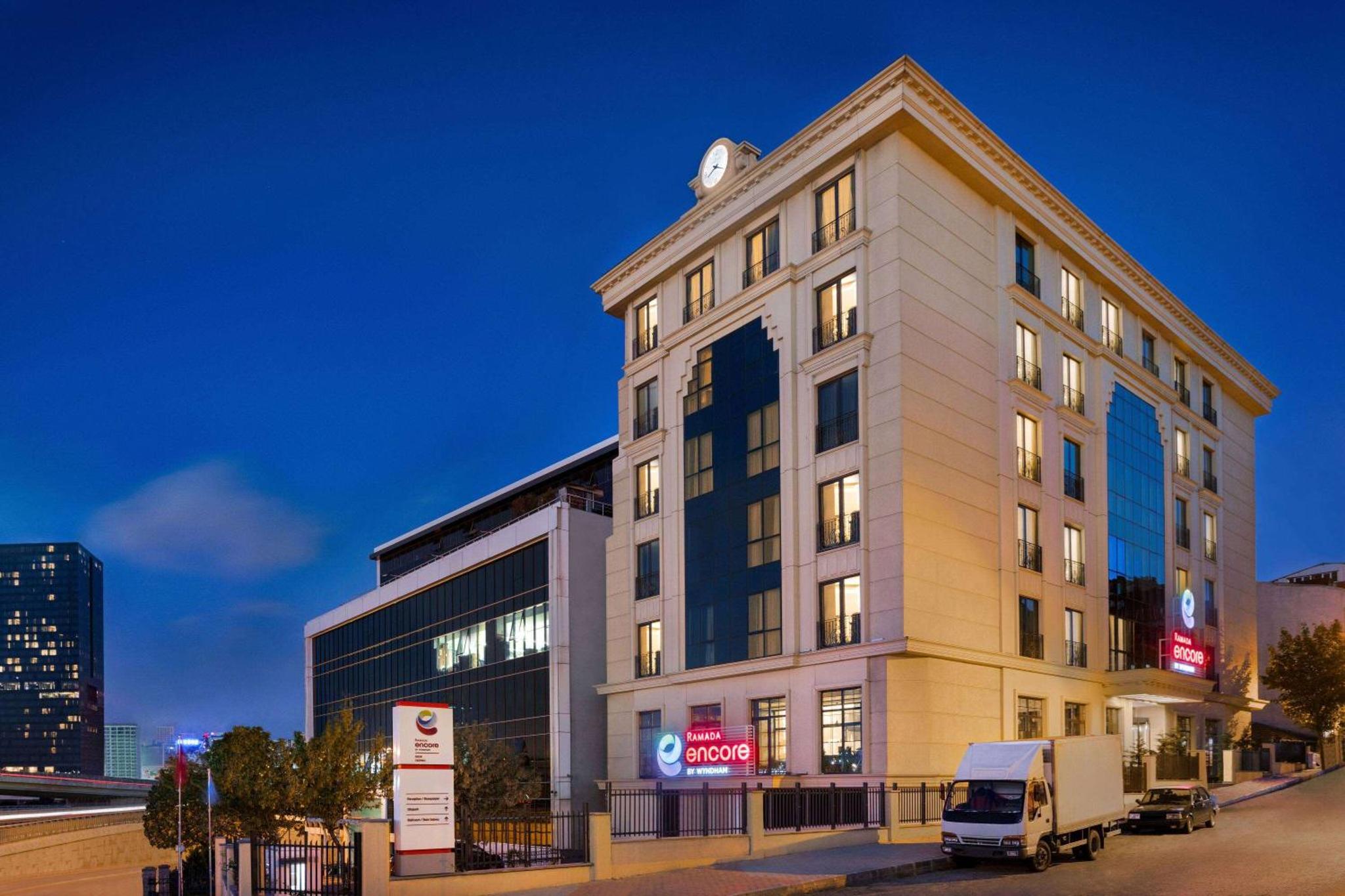 Ramada Encore By Wyndham Istanbul Basin Express