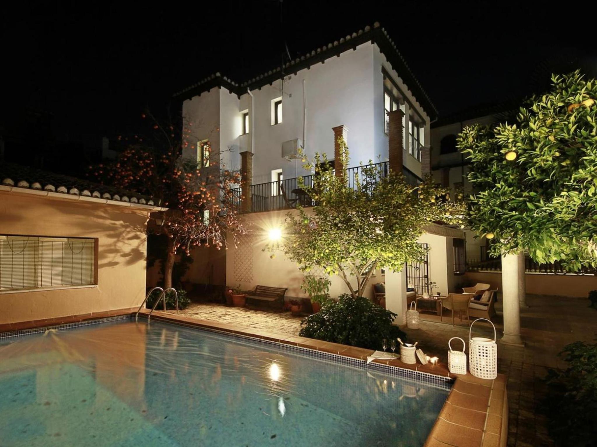 Chezmoihomes Exclusive Villa Alhambra Stunning Views