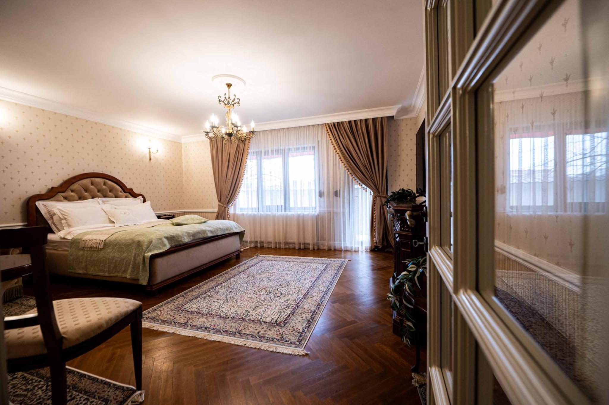 Apartament Boem În Inima Oraşului Craiova