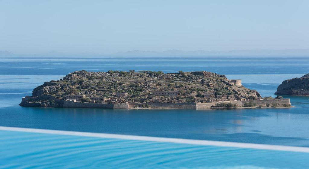 Elounda Luxury Villas