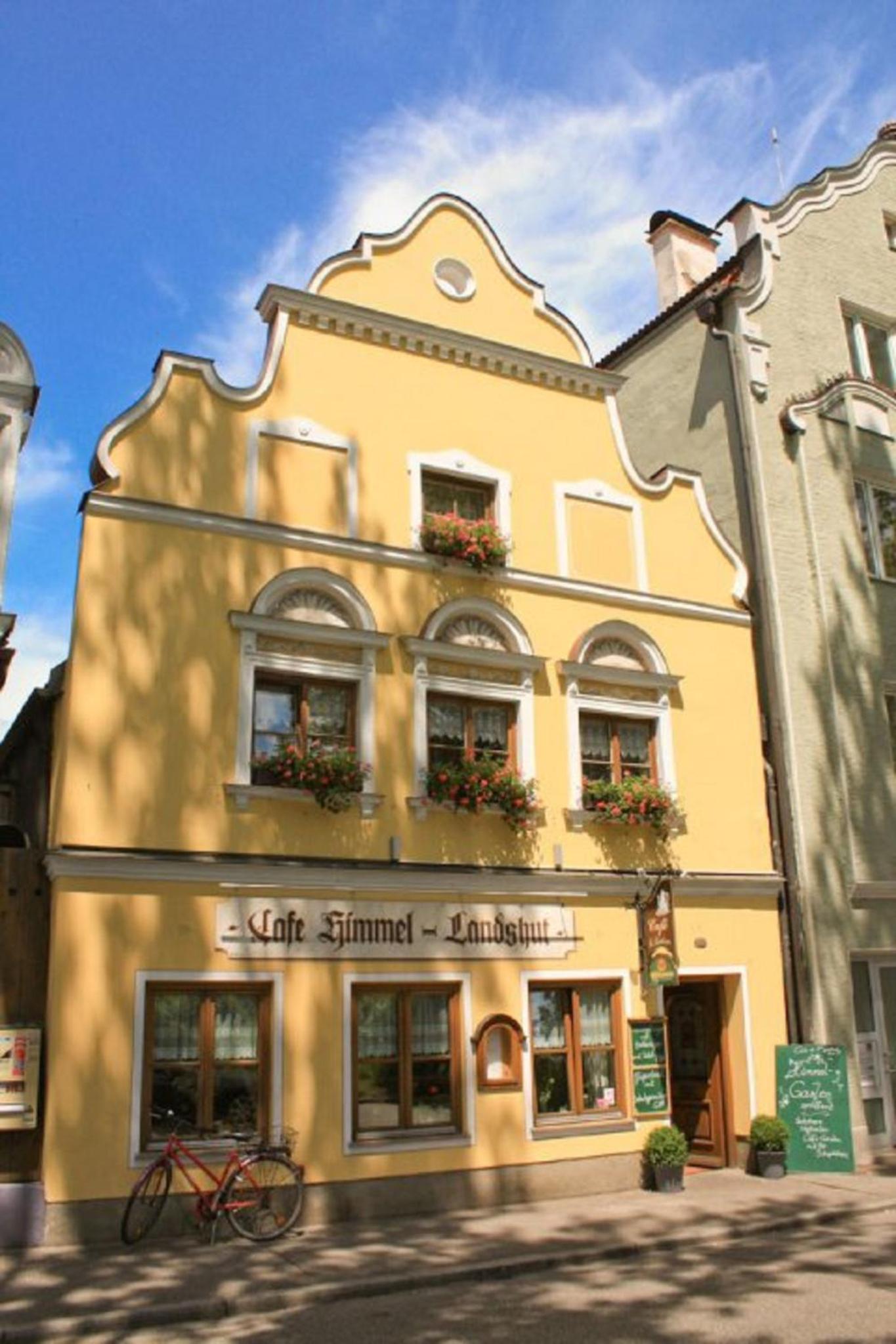 Himmel Landshut Pension - Restaurant - Café