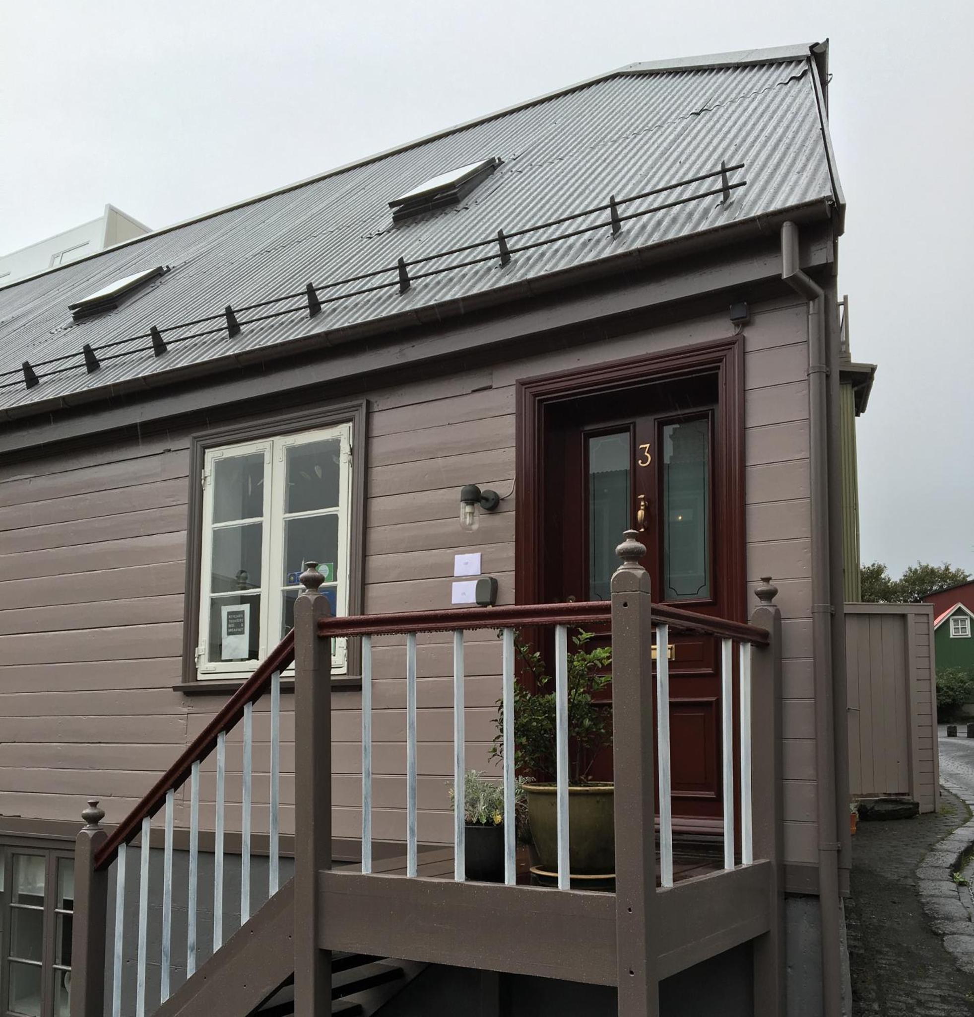 Reykjavik Treasure B&B